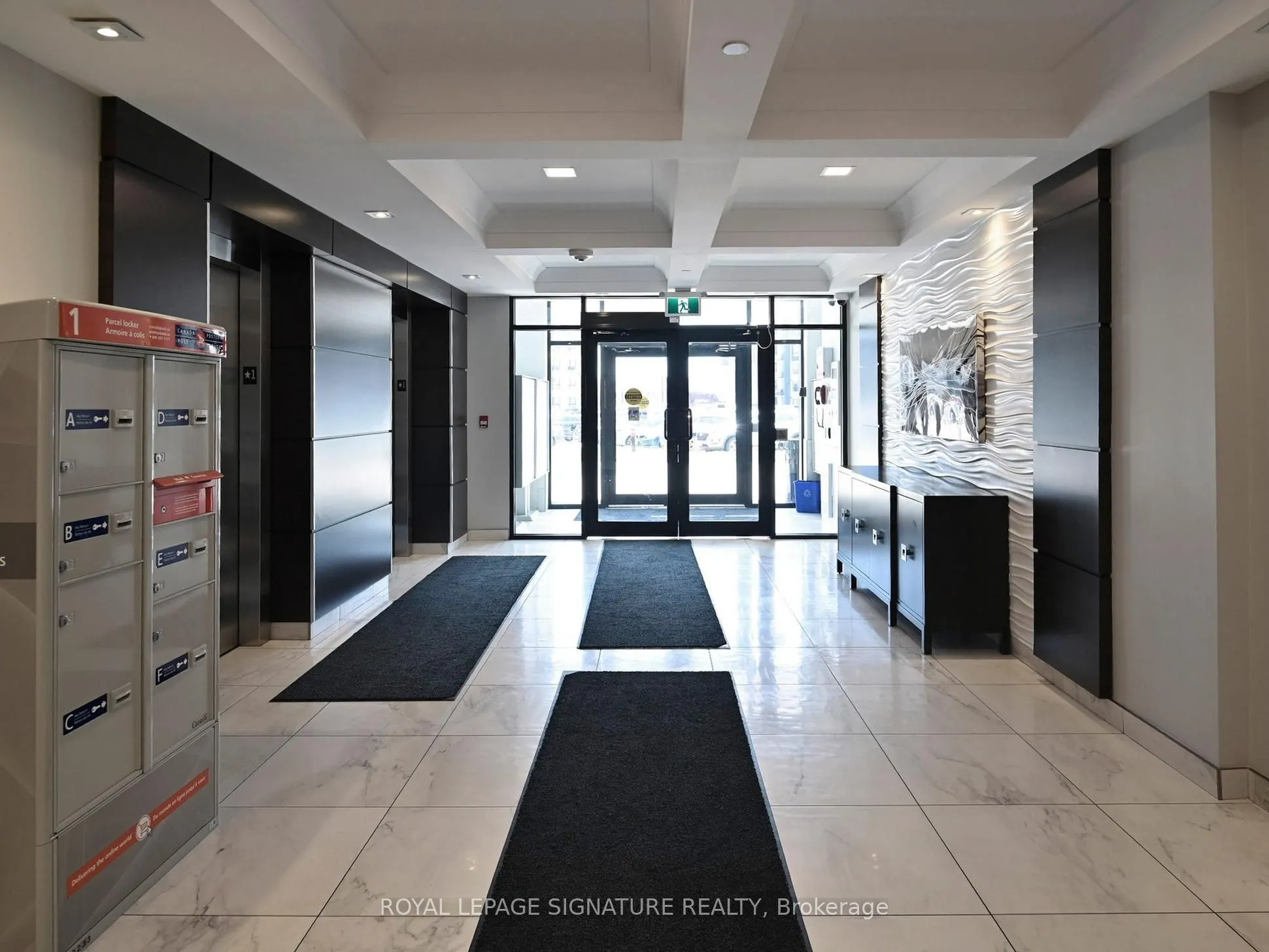 630 Sauve Street, #215