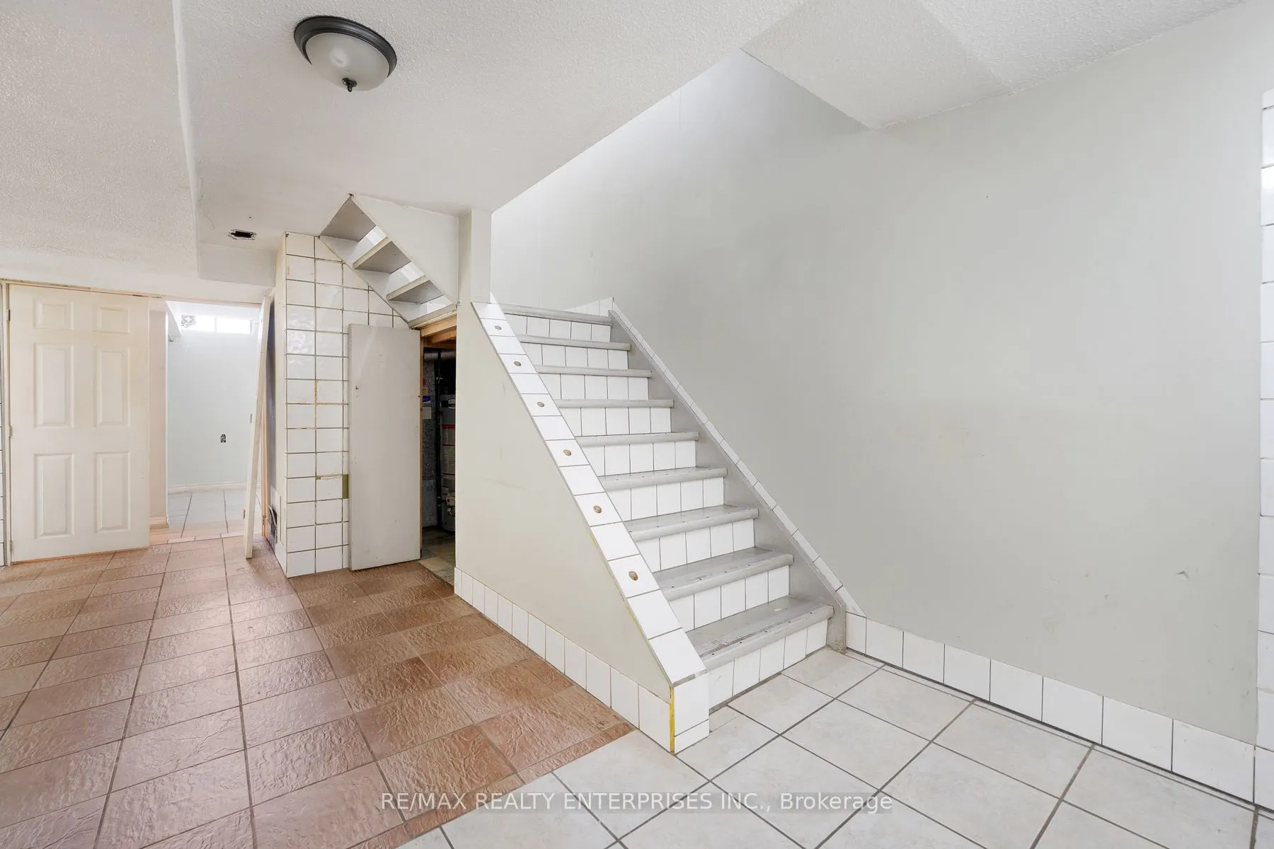 6960 Cadiz Crescent