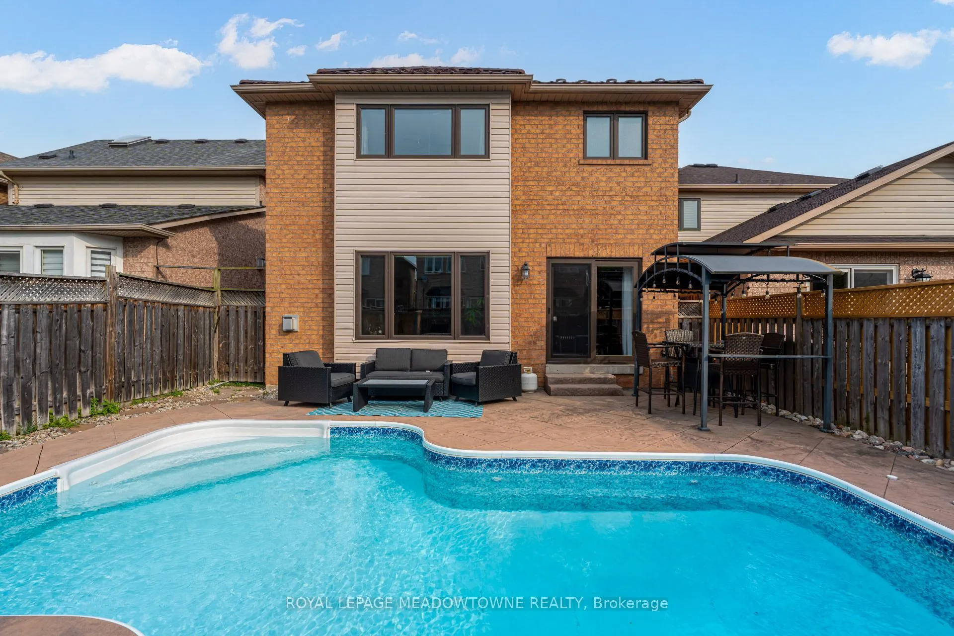 3339 Cactus Gate