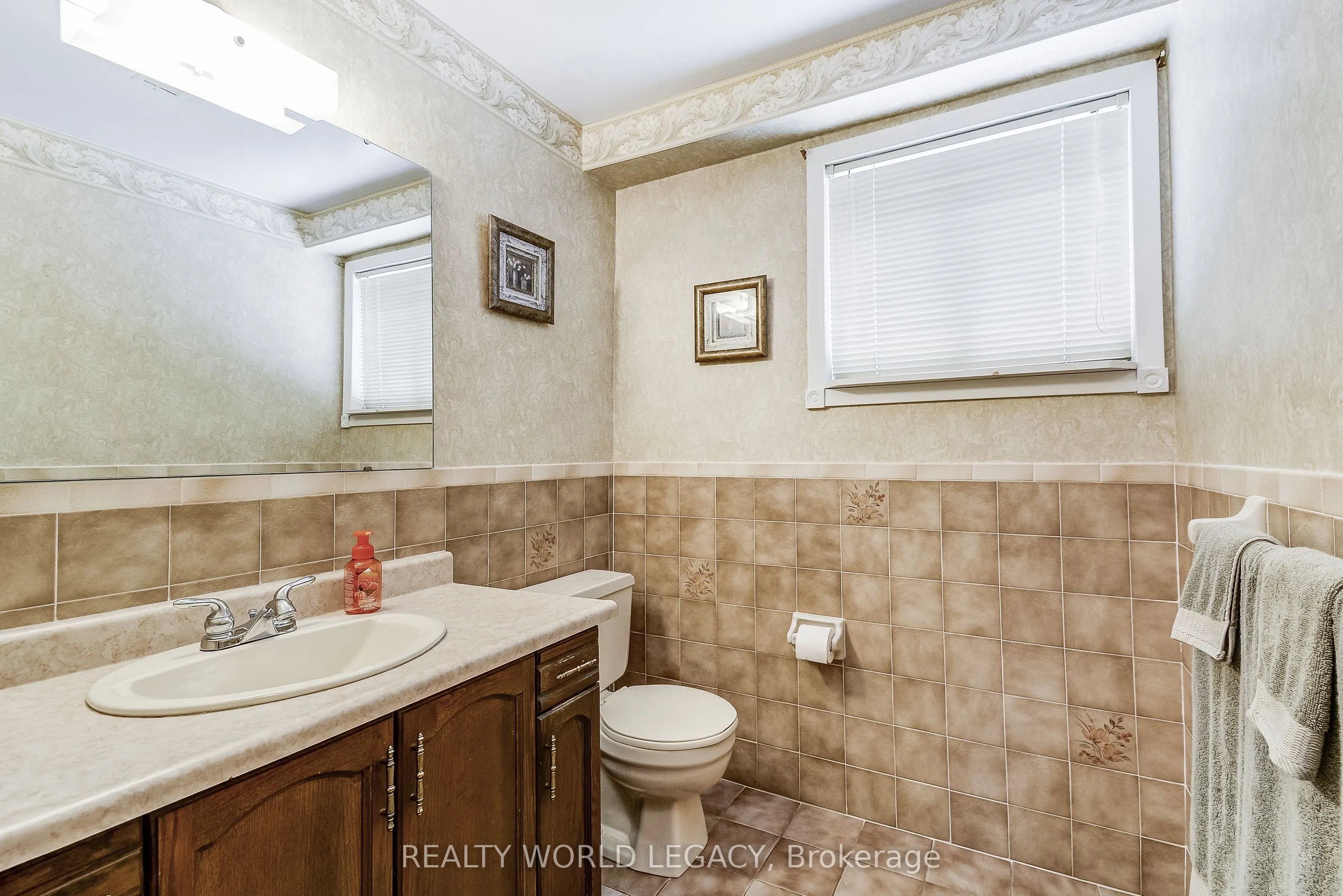 1240 Thorpe Road