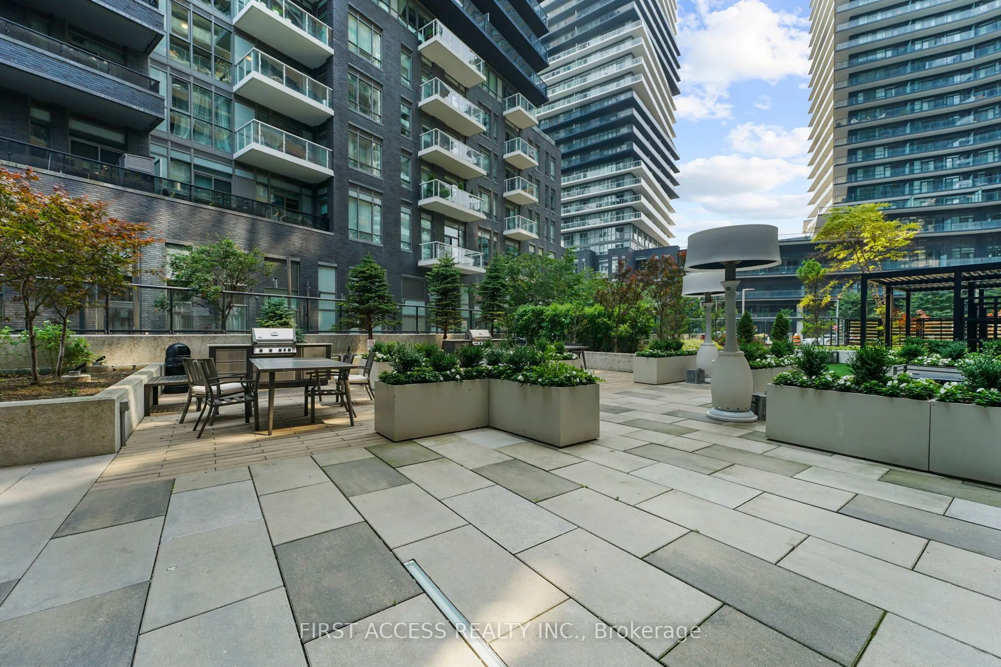 39 Annie Craig Drive, #617