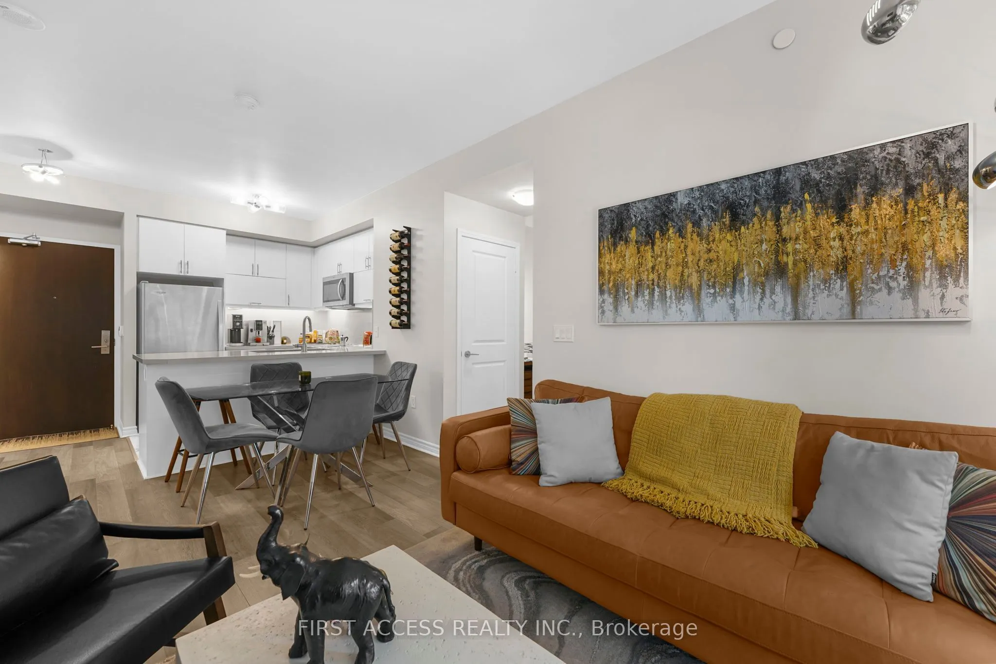 39 Annie Craig Drive, #617