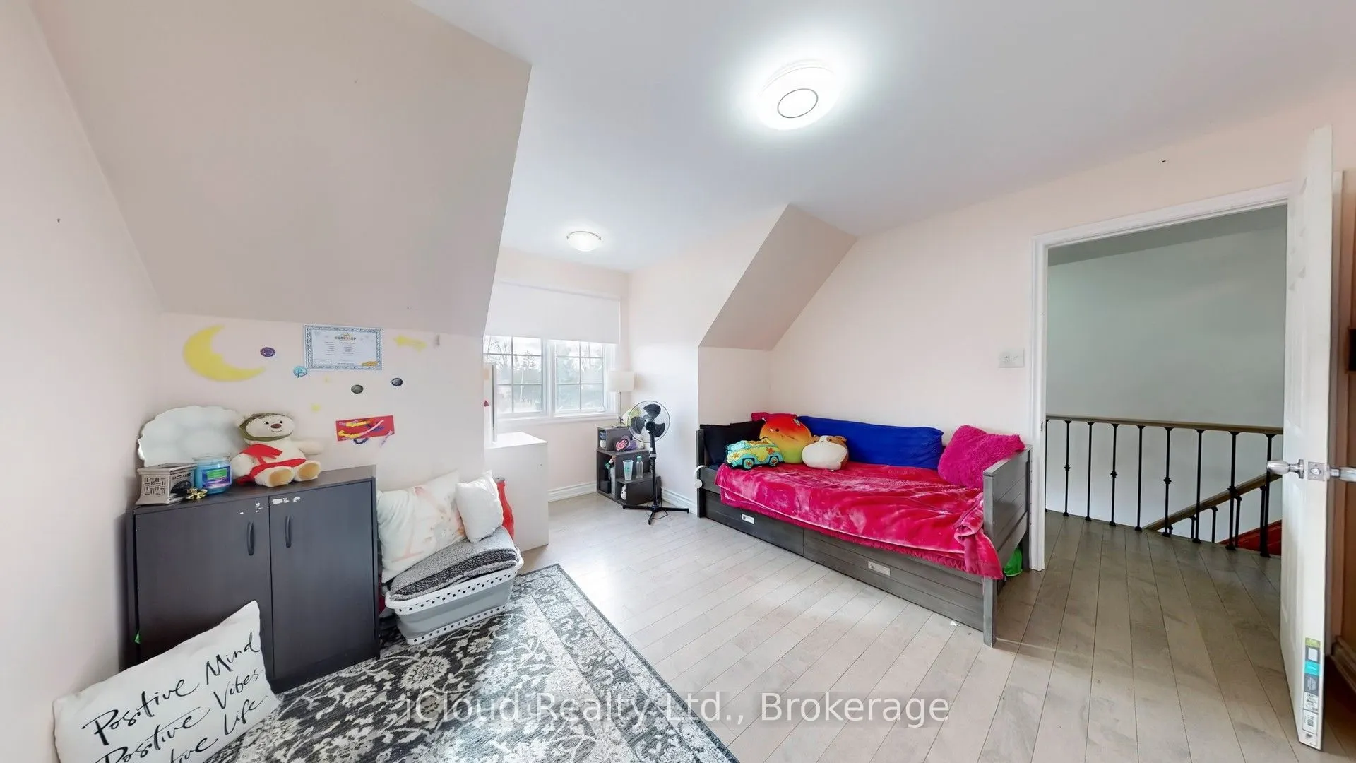 12191 Mississauga Road W
