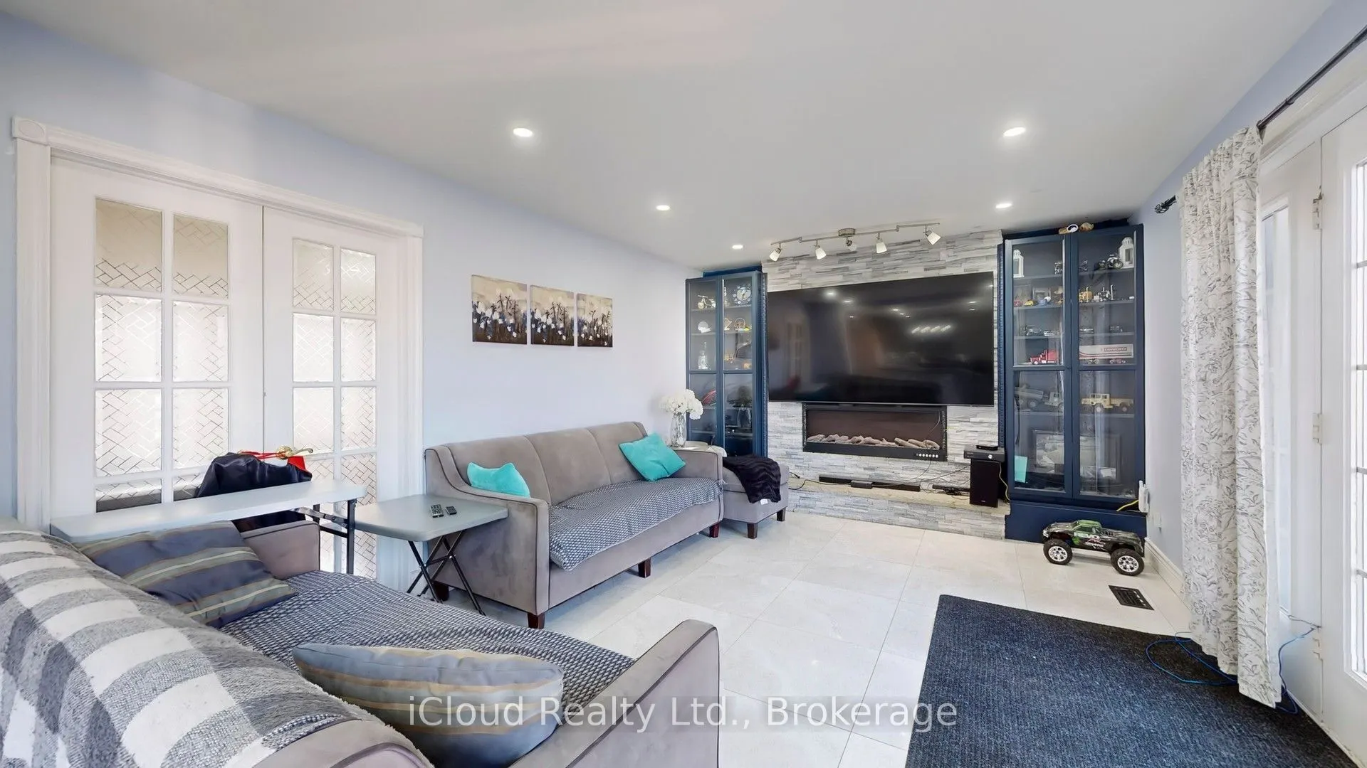 12191 Mississauga Road W