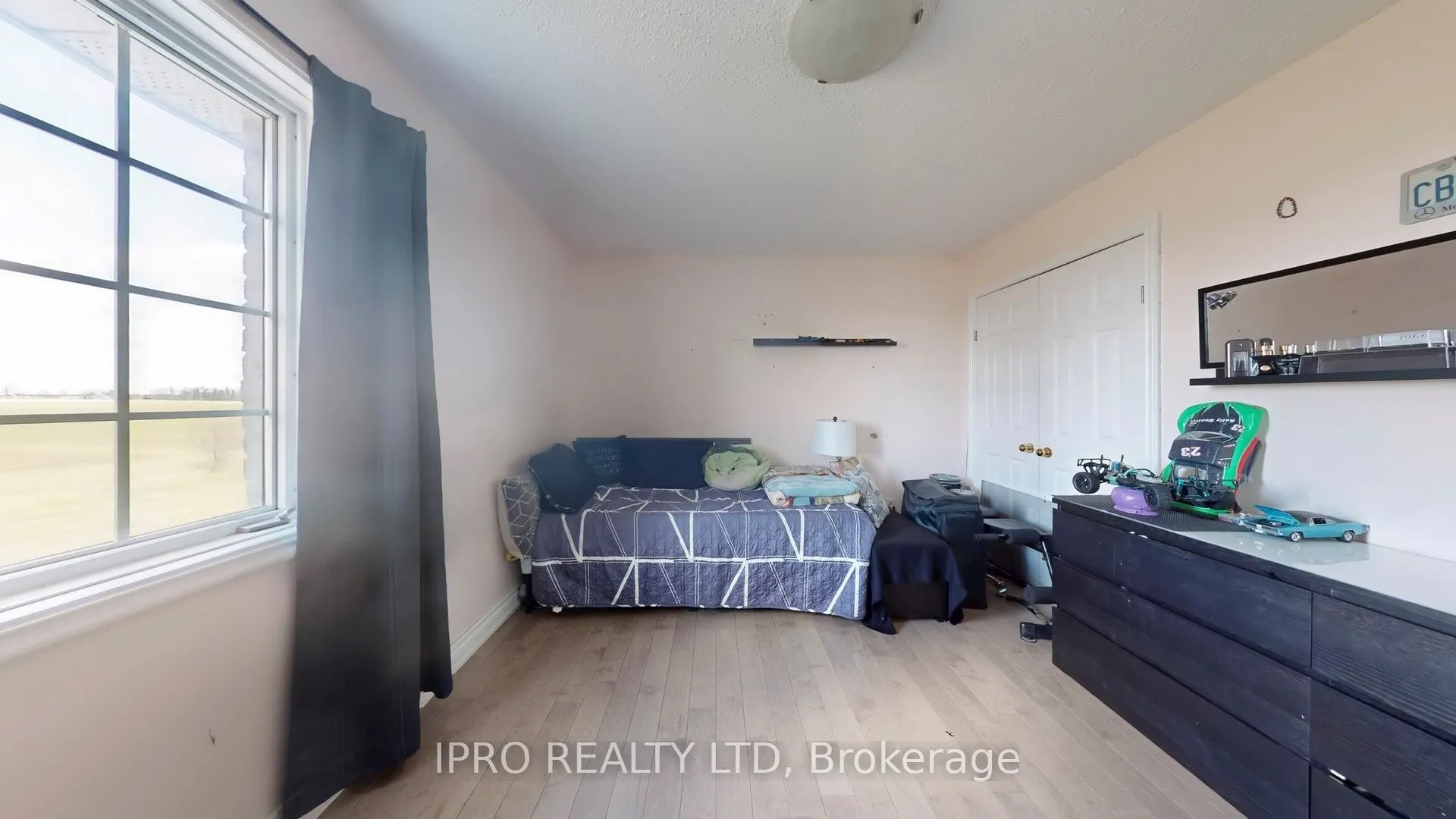 12191 Mississauga Road W
