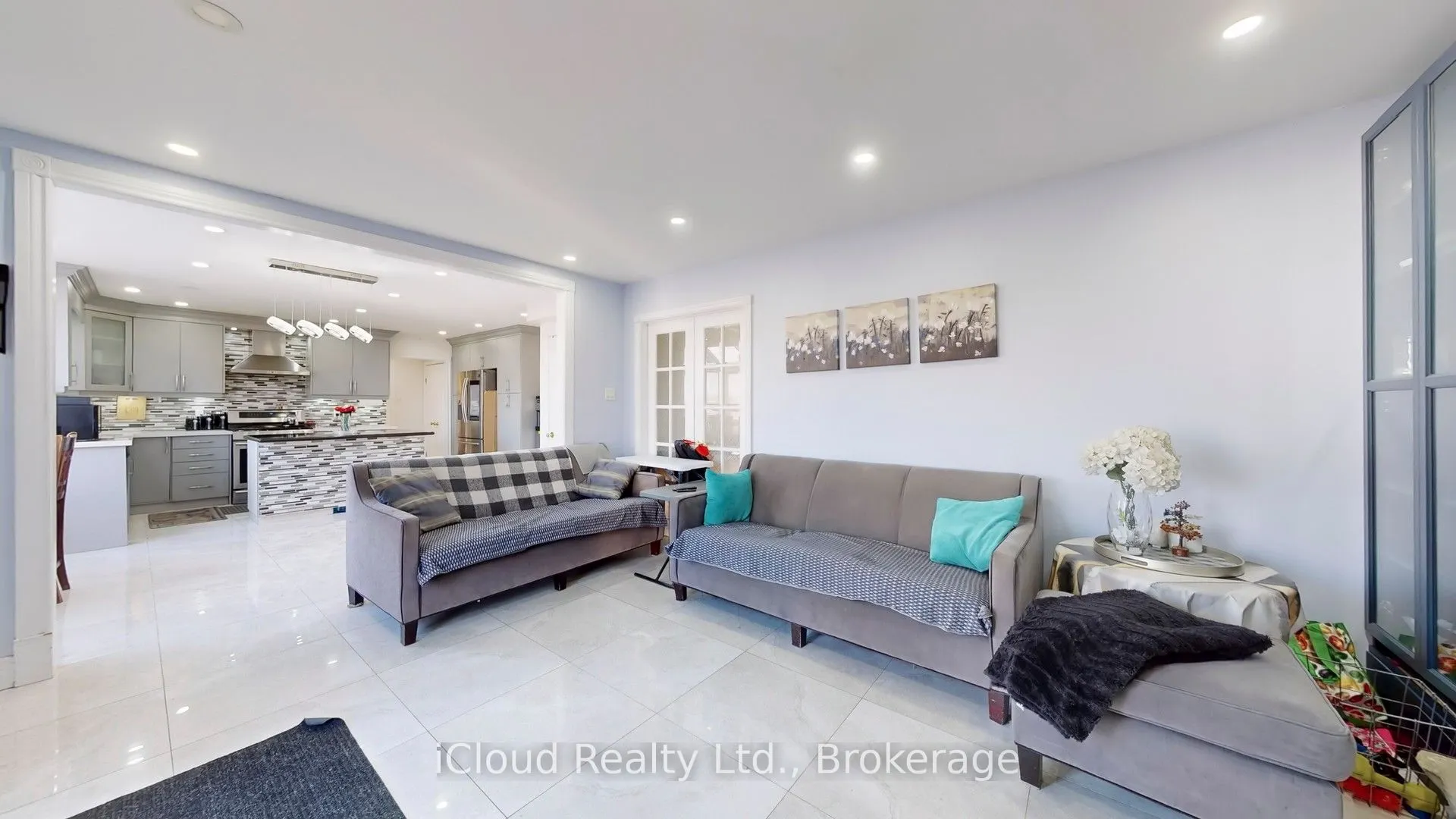 12191 Mississauga Road W