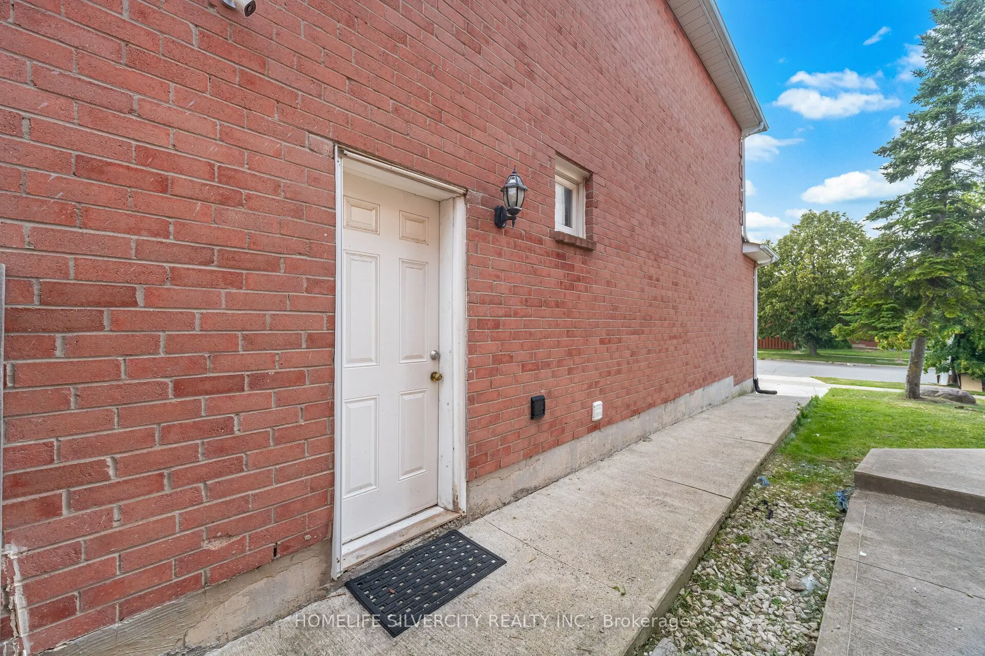 190 Major Wm Sharpe Drive