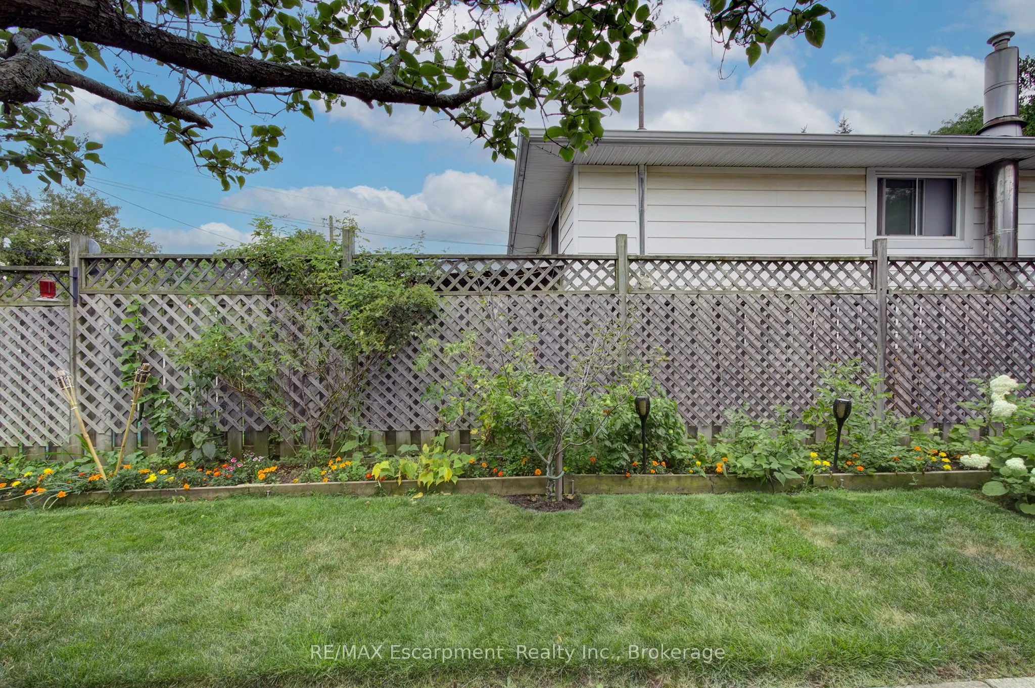 2410 Tait Avenue
