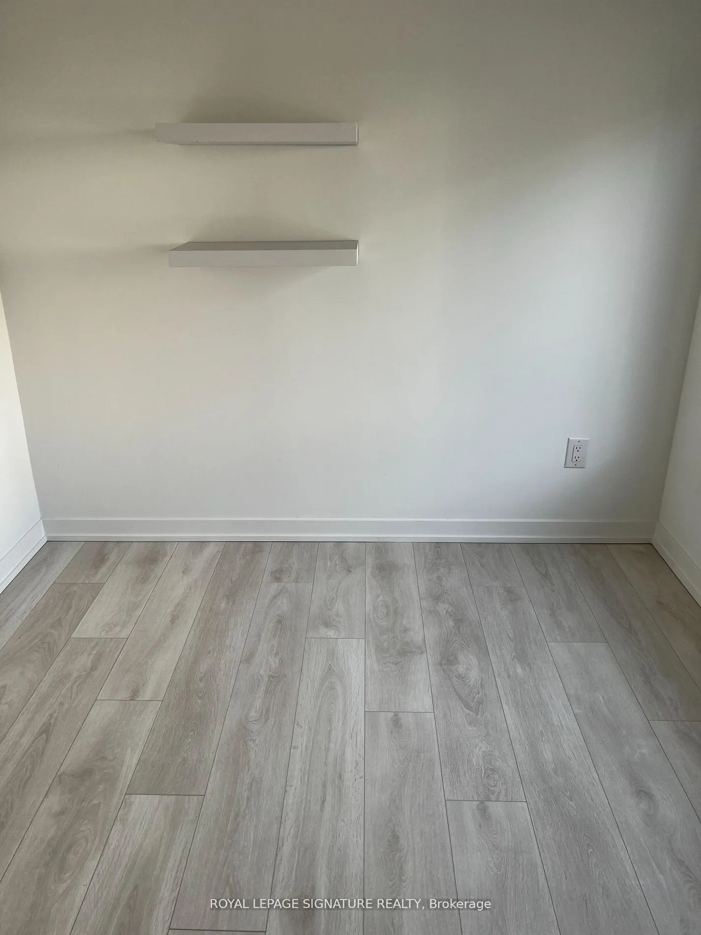 1095 Cooke Boulevard, #33