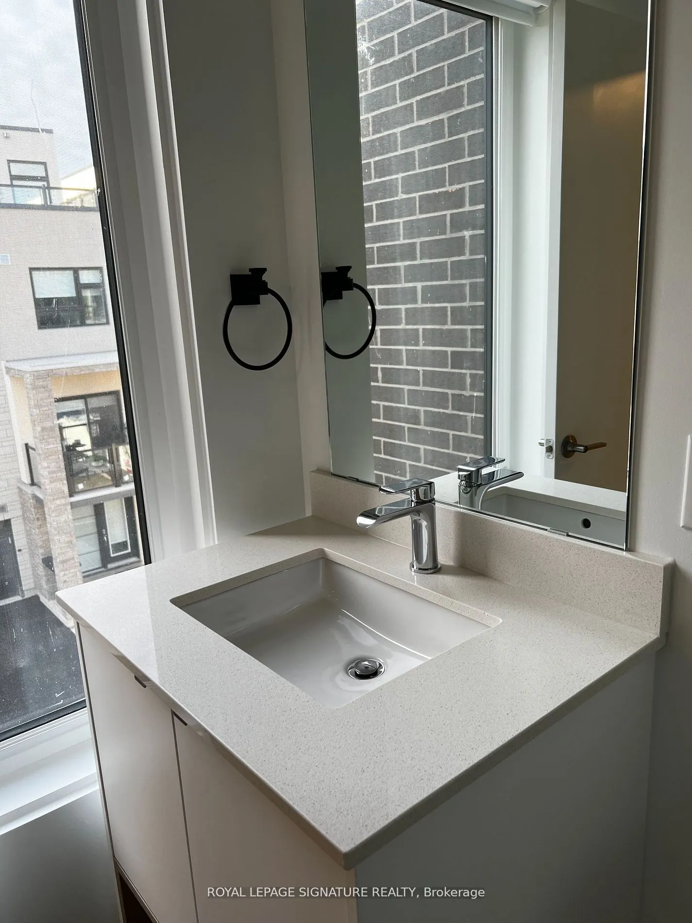 1095 Cooke Boulevard, #33