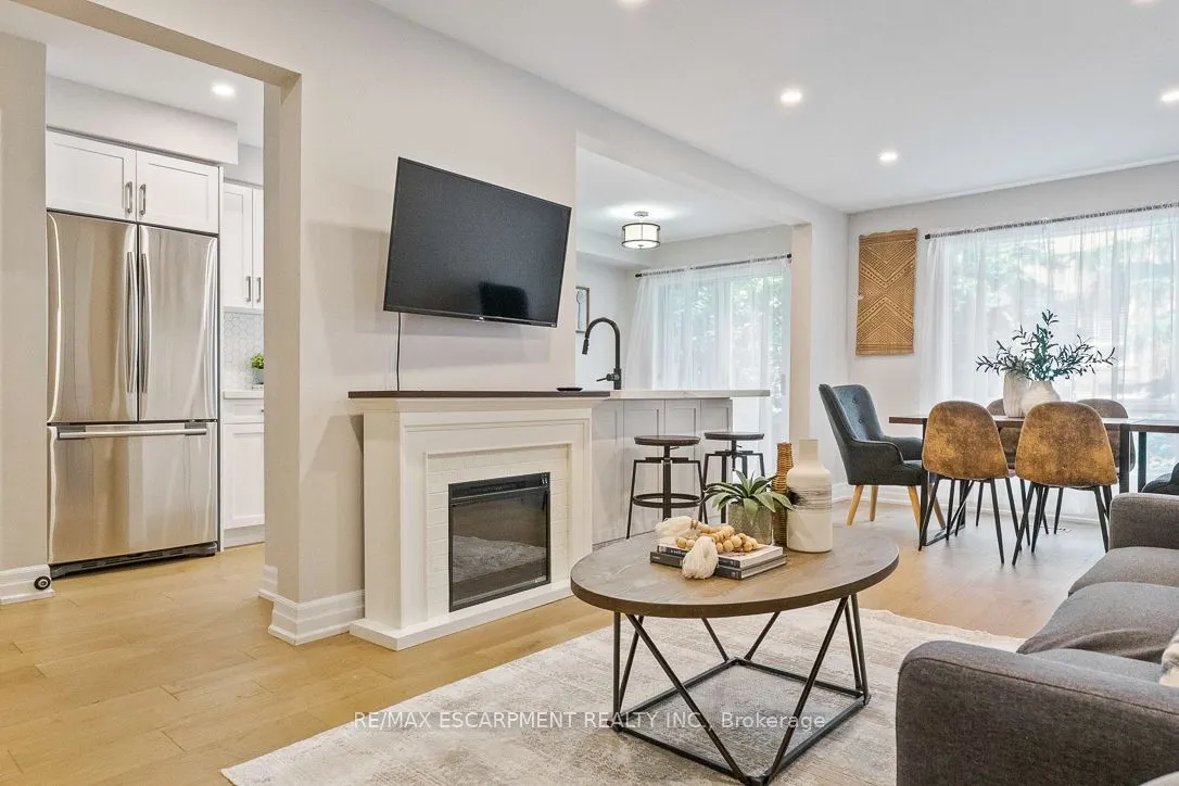 155 Taylorwood Avenue, #27