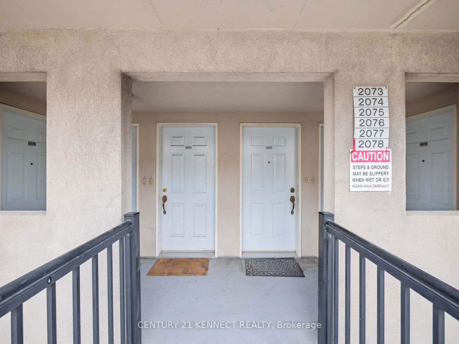 65 George Appleton Way, #2075