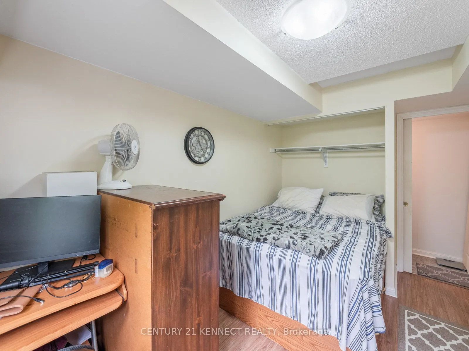 65 George Appleton Way, #2075