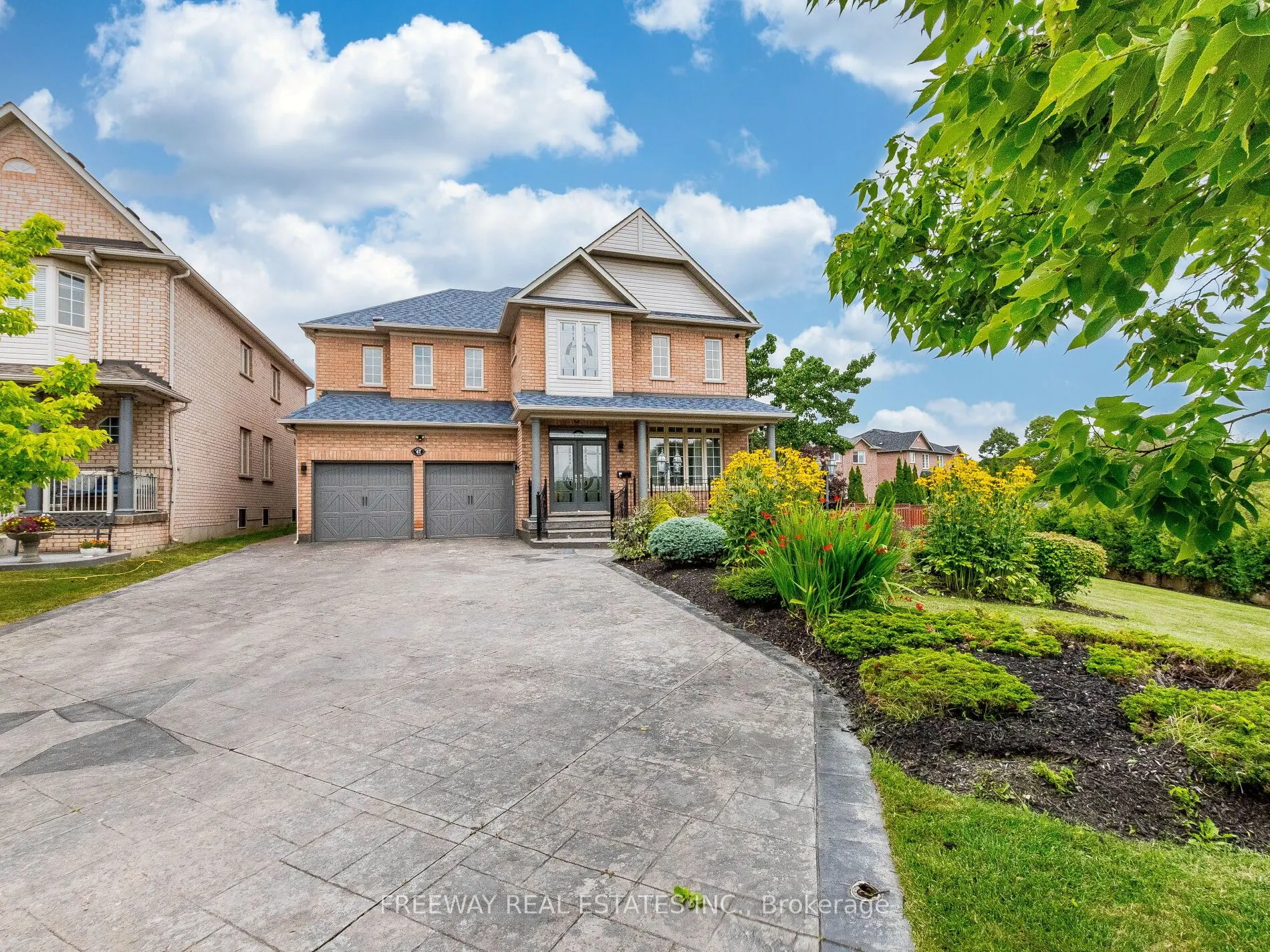 47 Kootenay Place