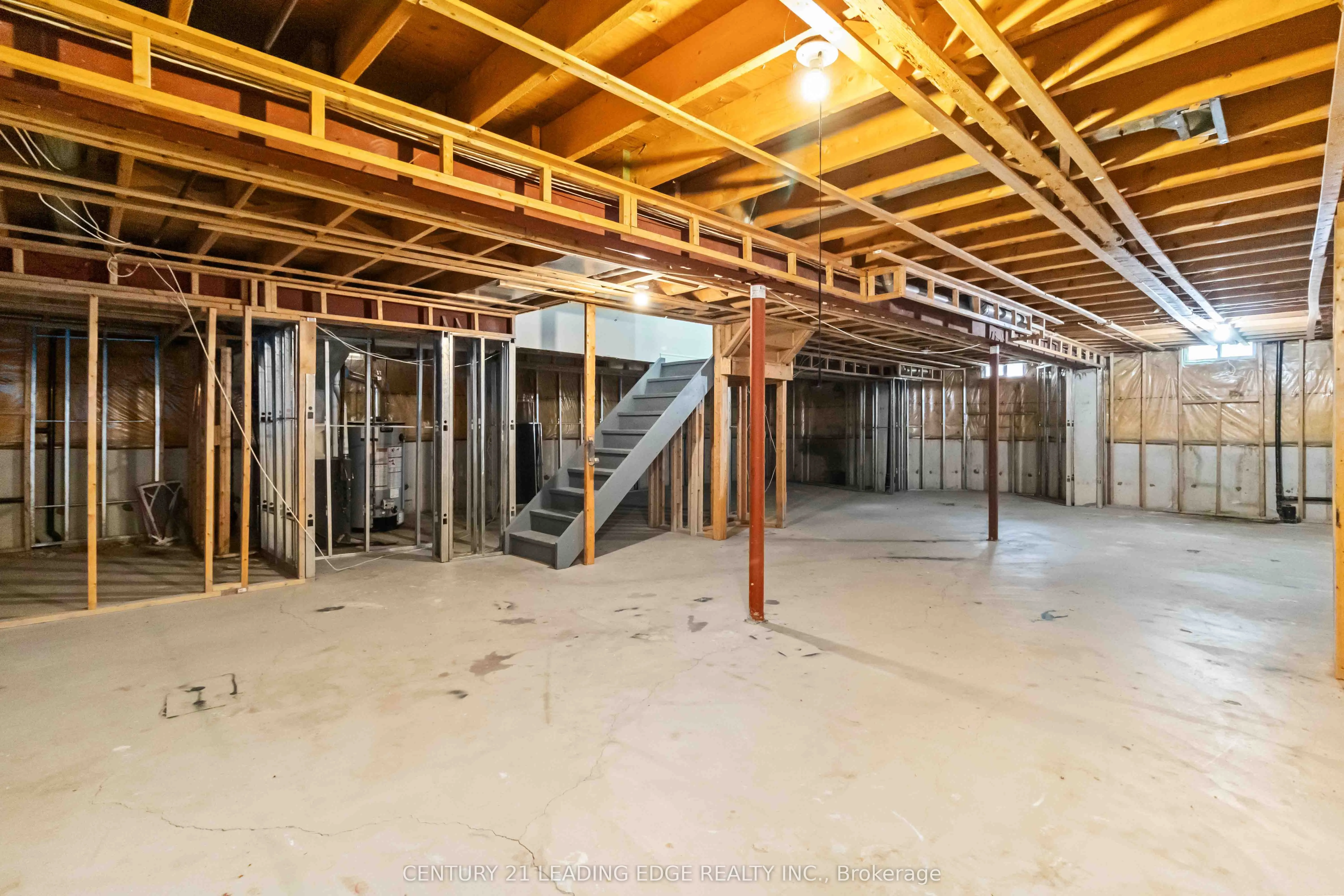 5201 CHAMPLAIN Trail