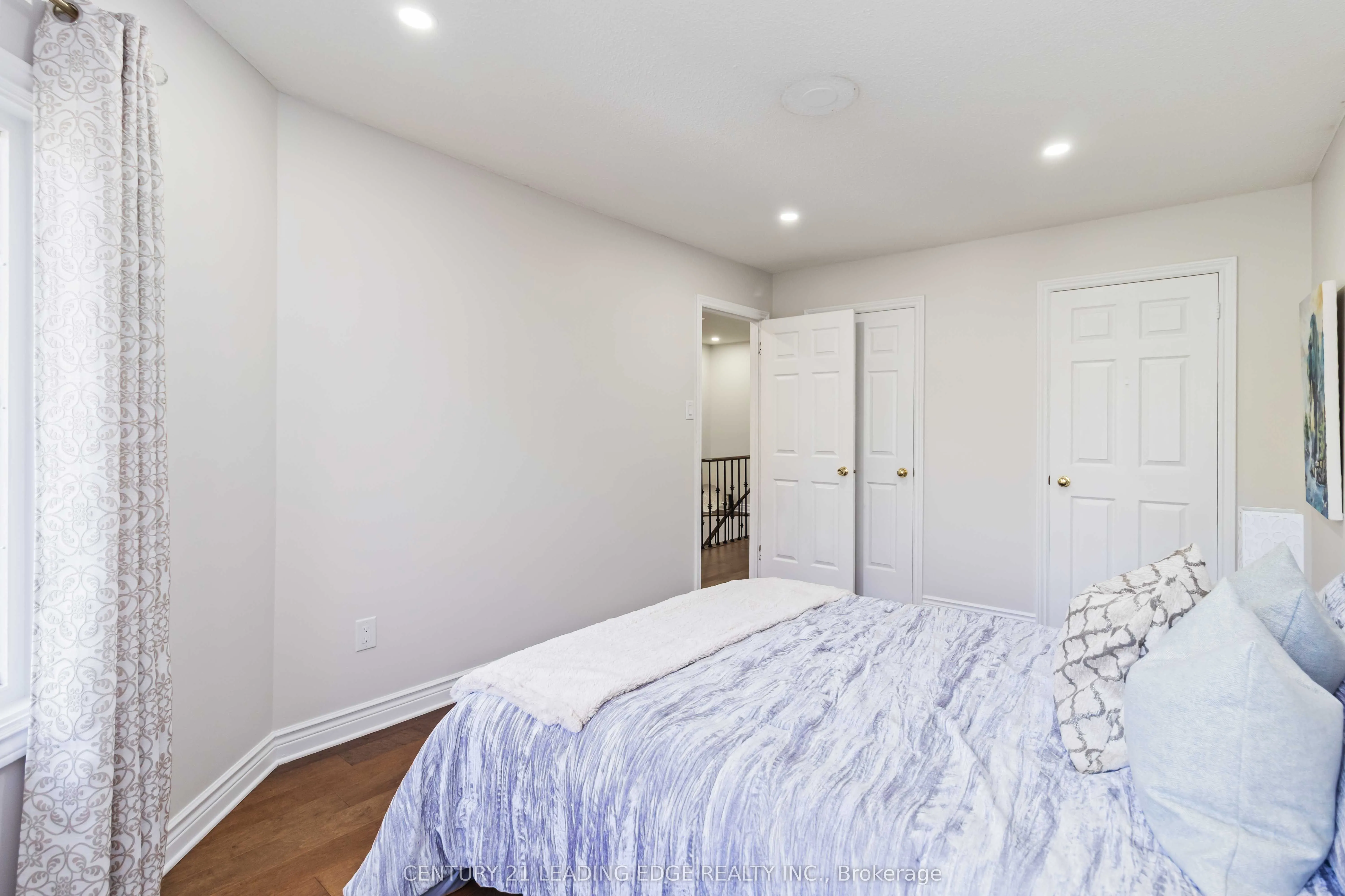 5201 CHAMPLAIN Trail
