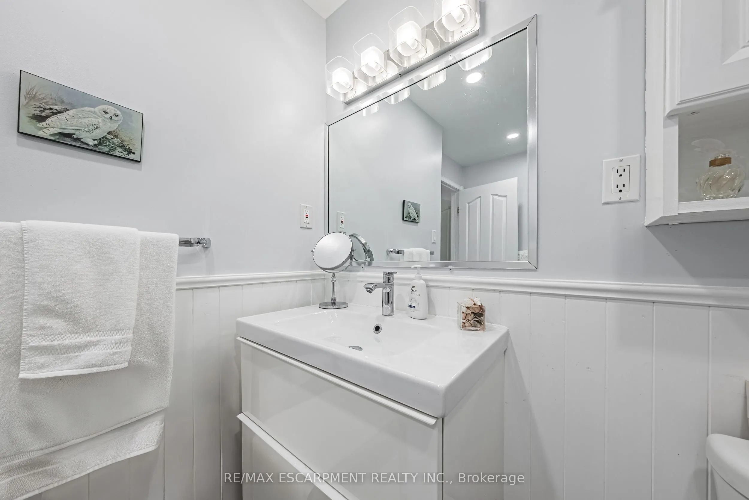 3050 Pinemeadow Drive, #6