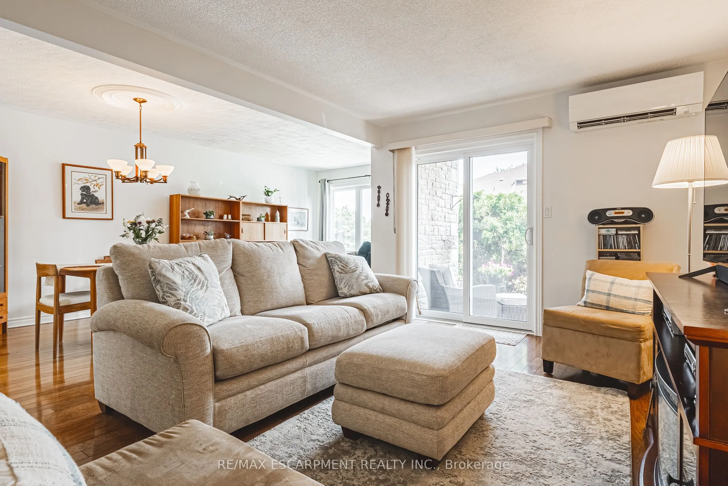 3050 Pinemeadow Drive, #6