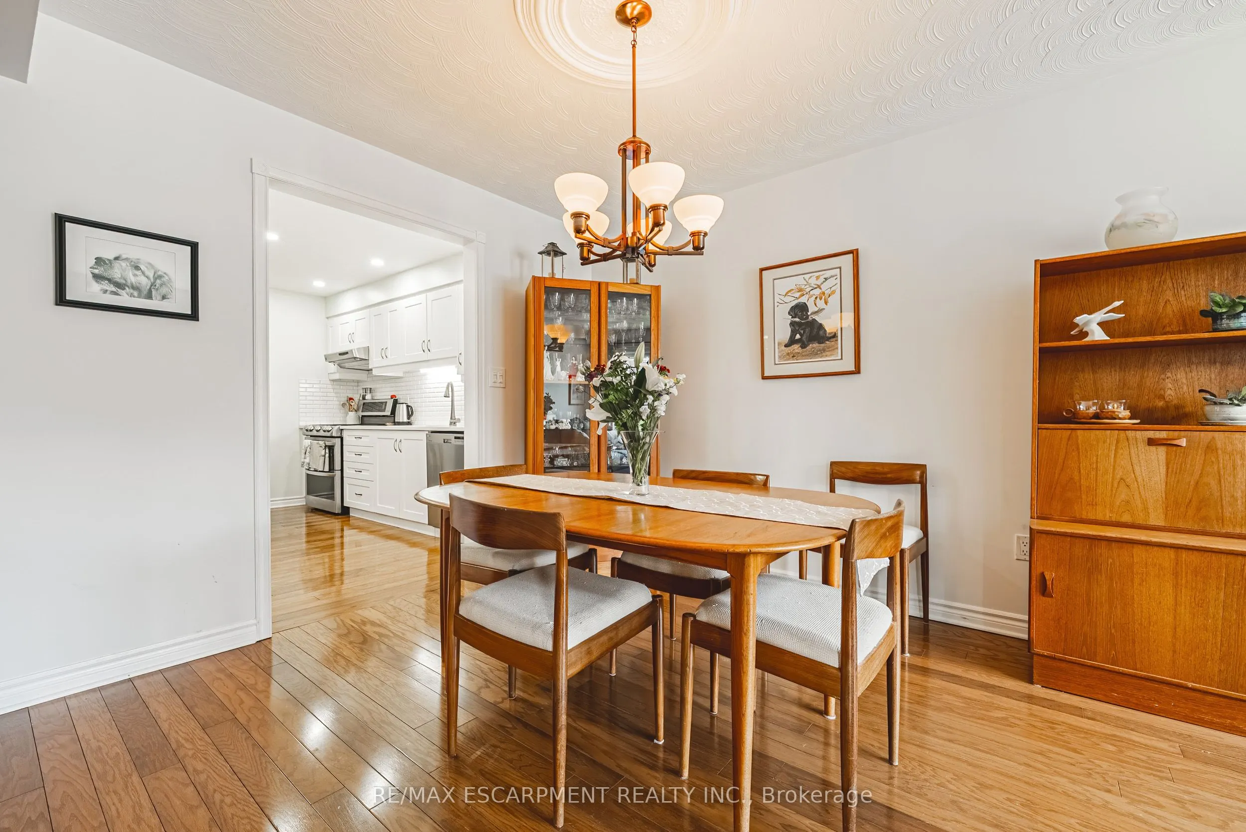 3050 Pinemeadow Drive, #6