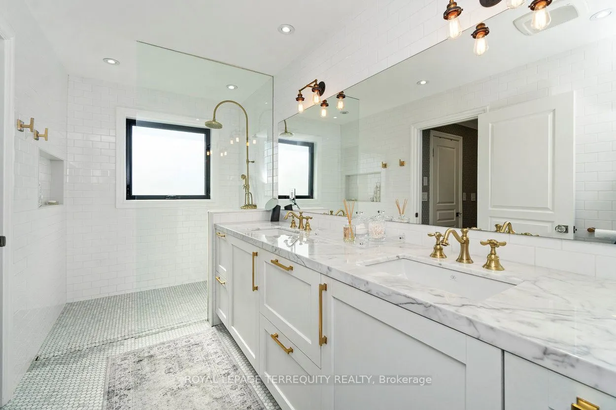 1080 Royal York Road
