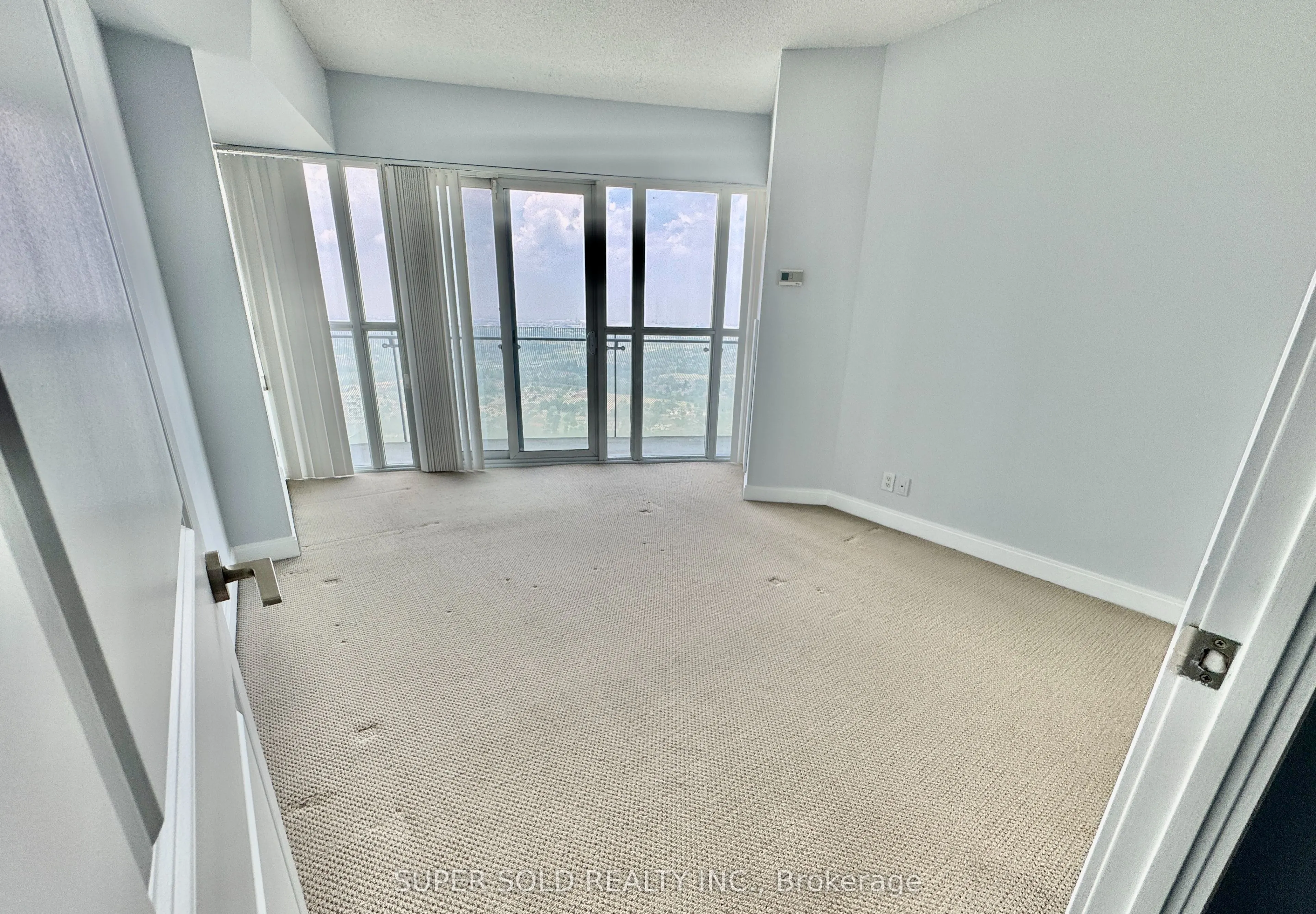 50 Absolute Avenue, #4401