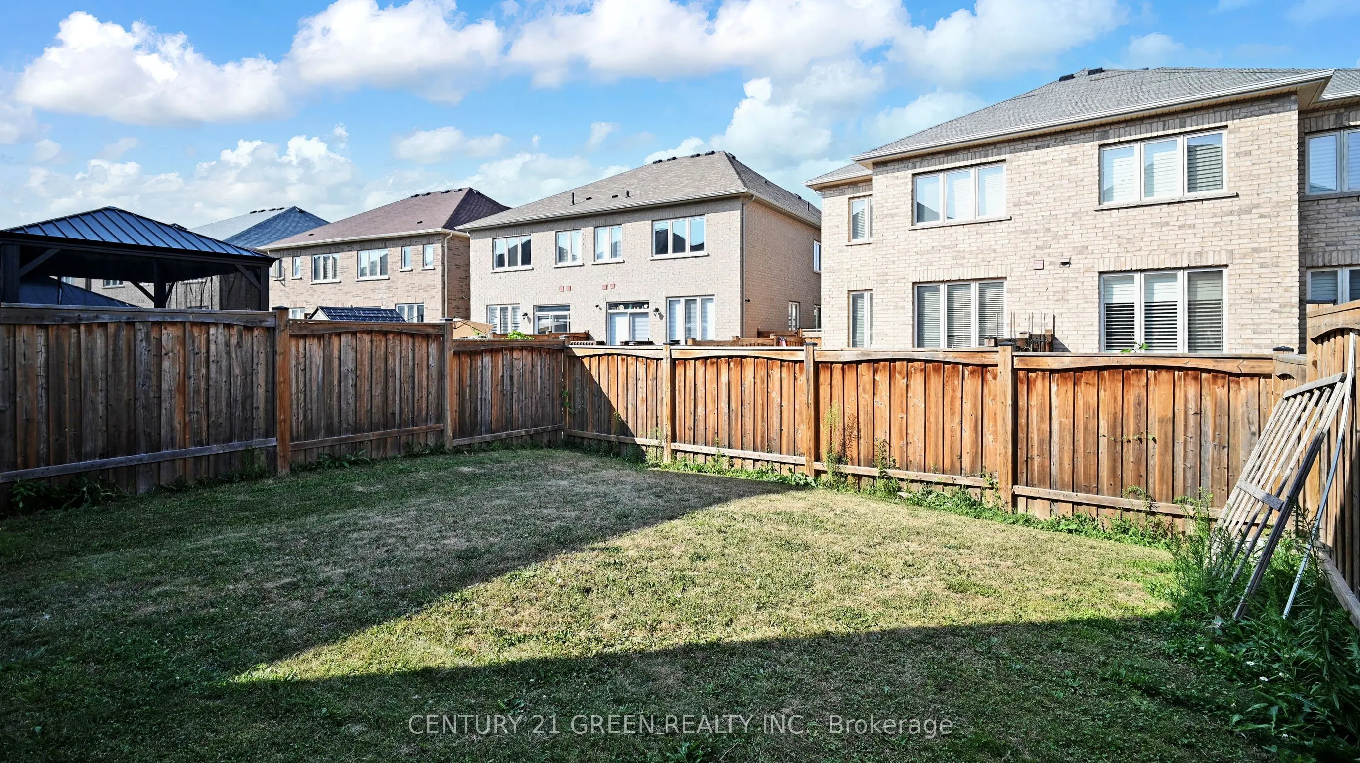 30 Canary Close