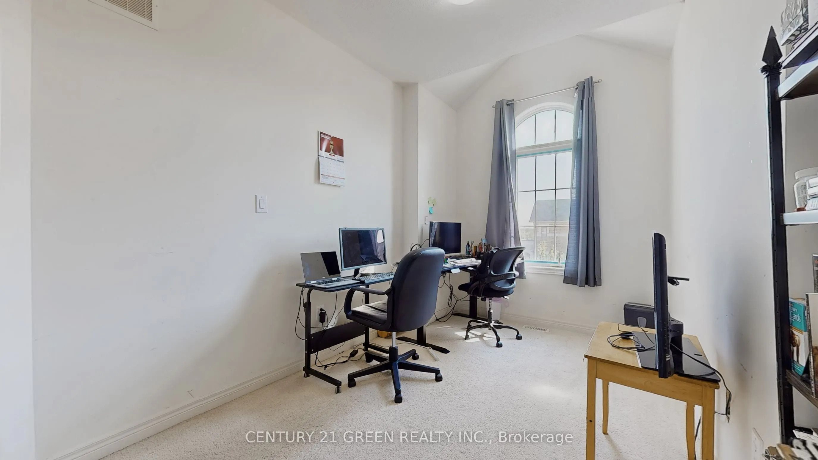 30 Canary Close