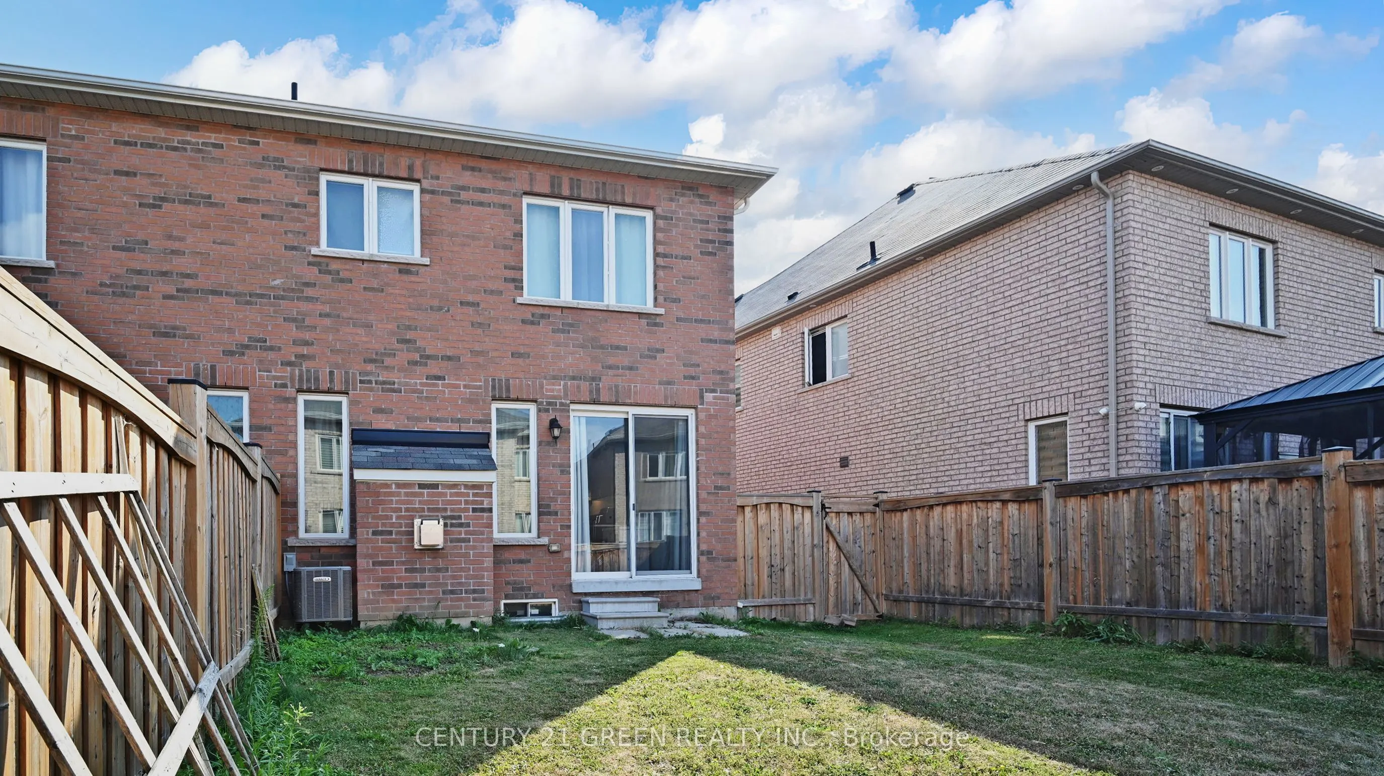 30 Canary Close