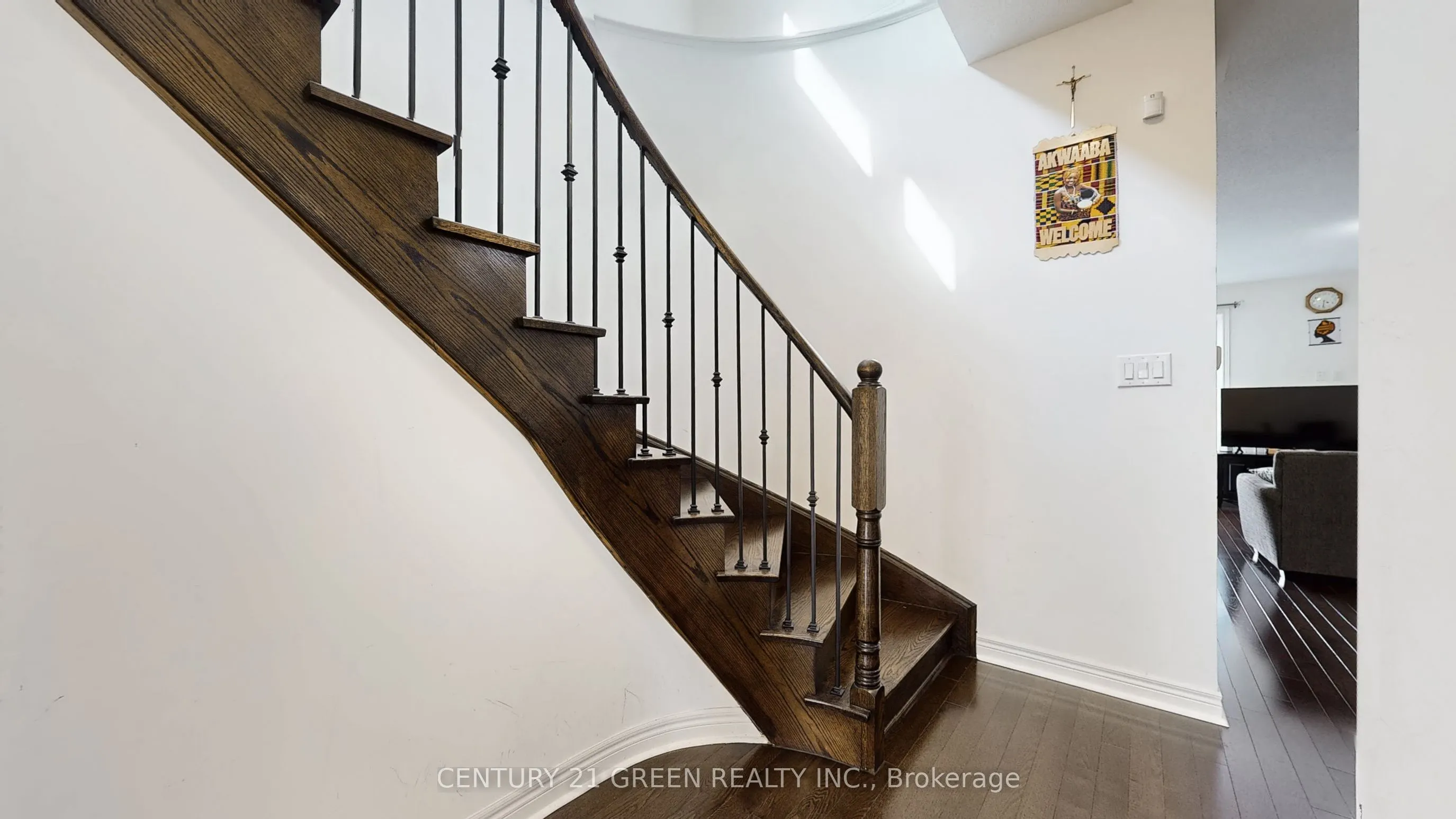30 Canary Close