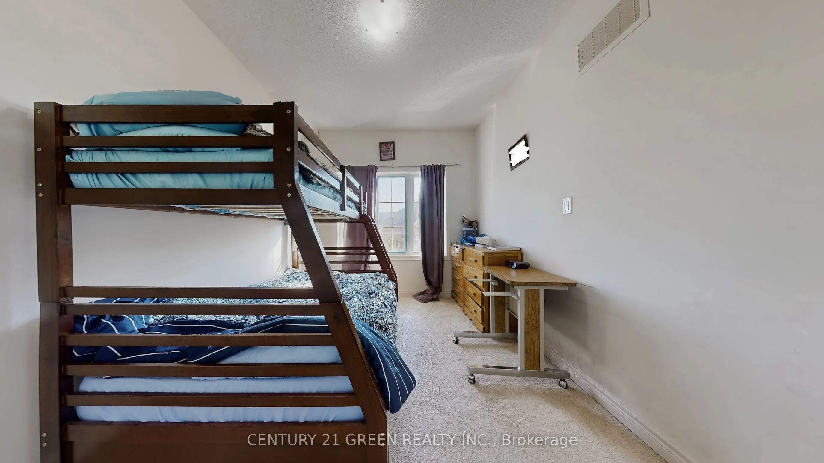 30 Canary Close
