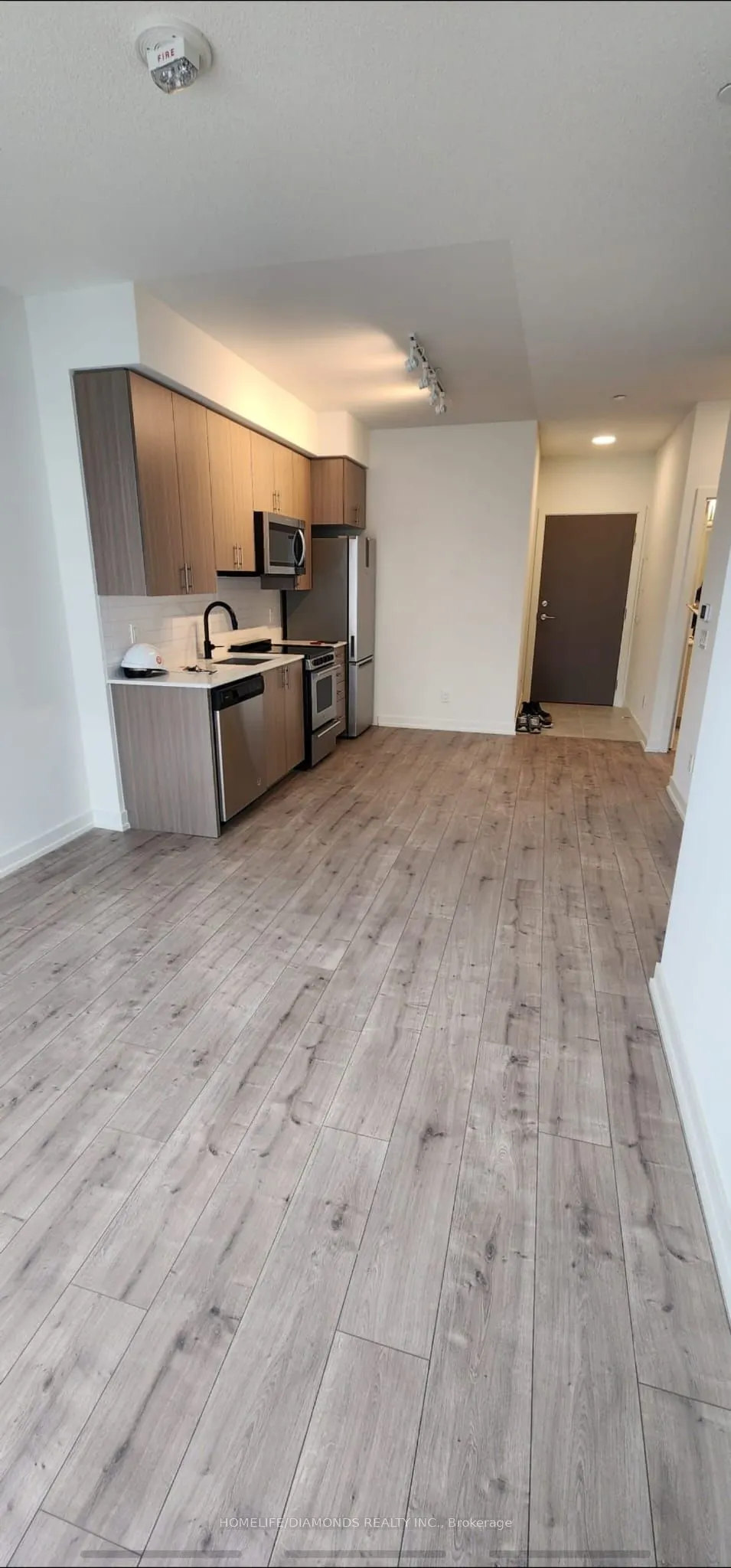 10 WILBY Crescent, #615