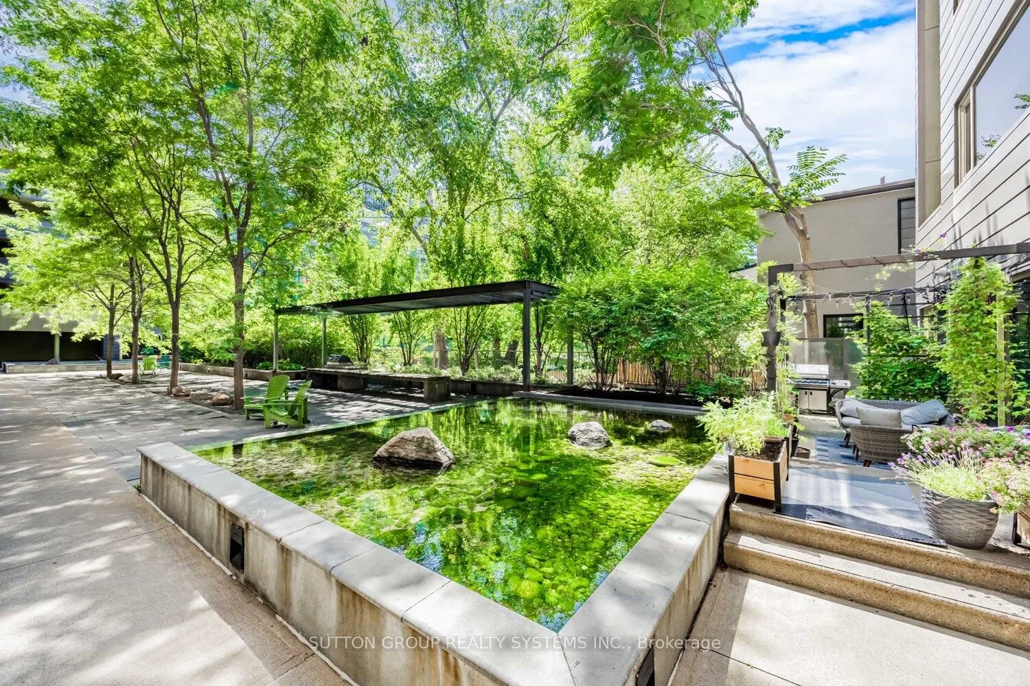 25 Ritchie Avenue, #310