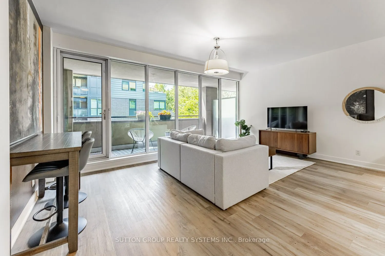 25 Ritchie Avenue, #310