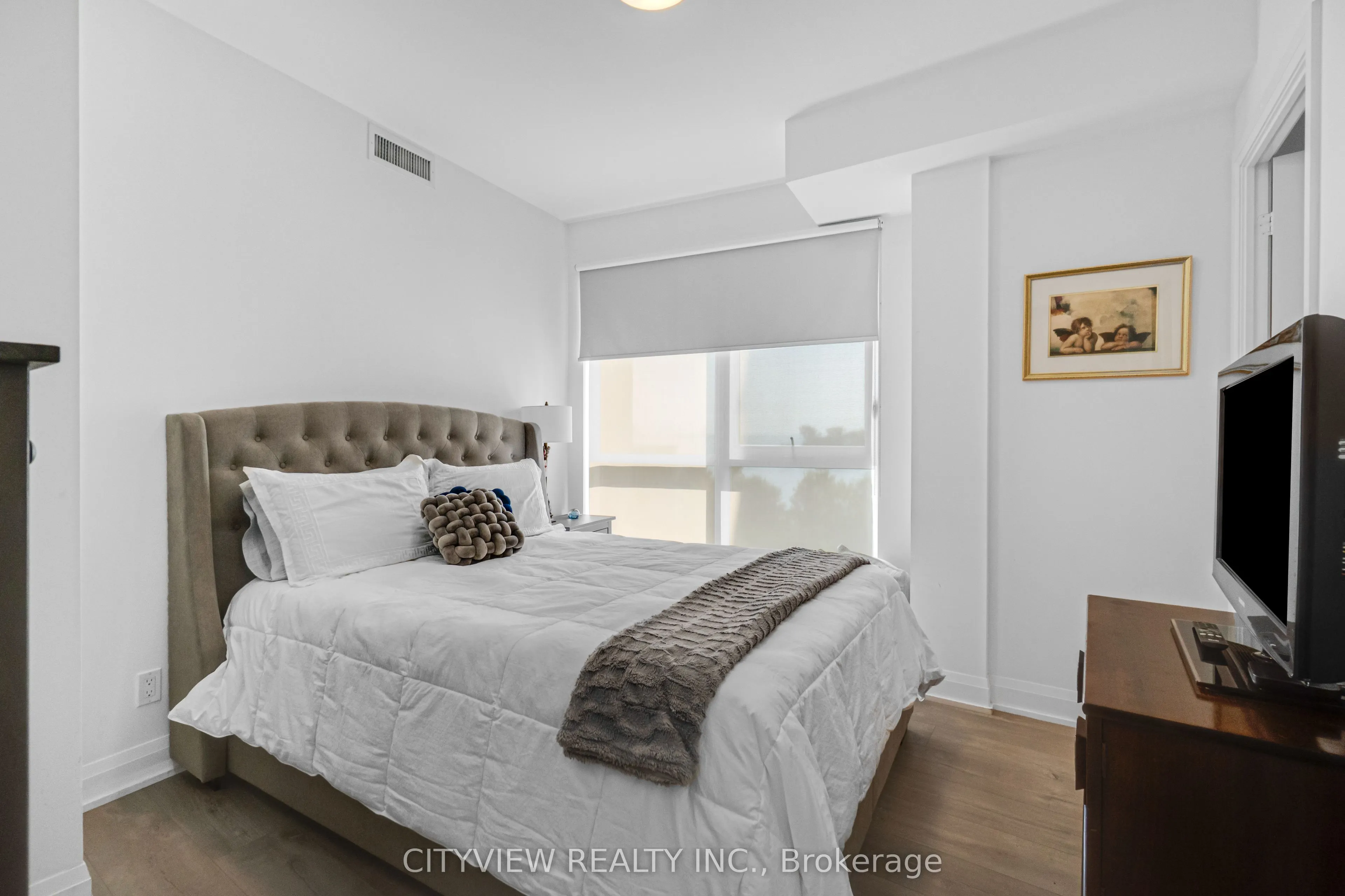 110 Marine Parade Drive, #304