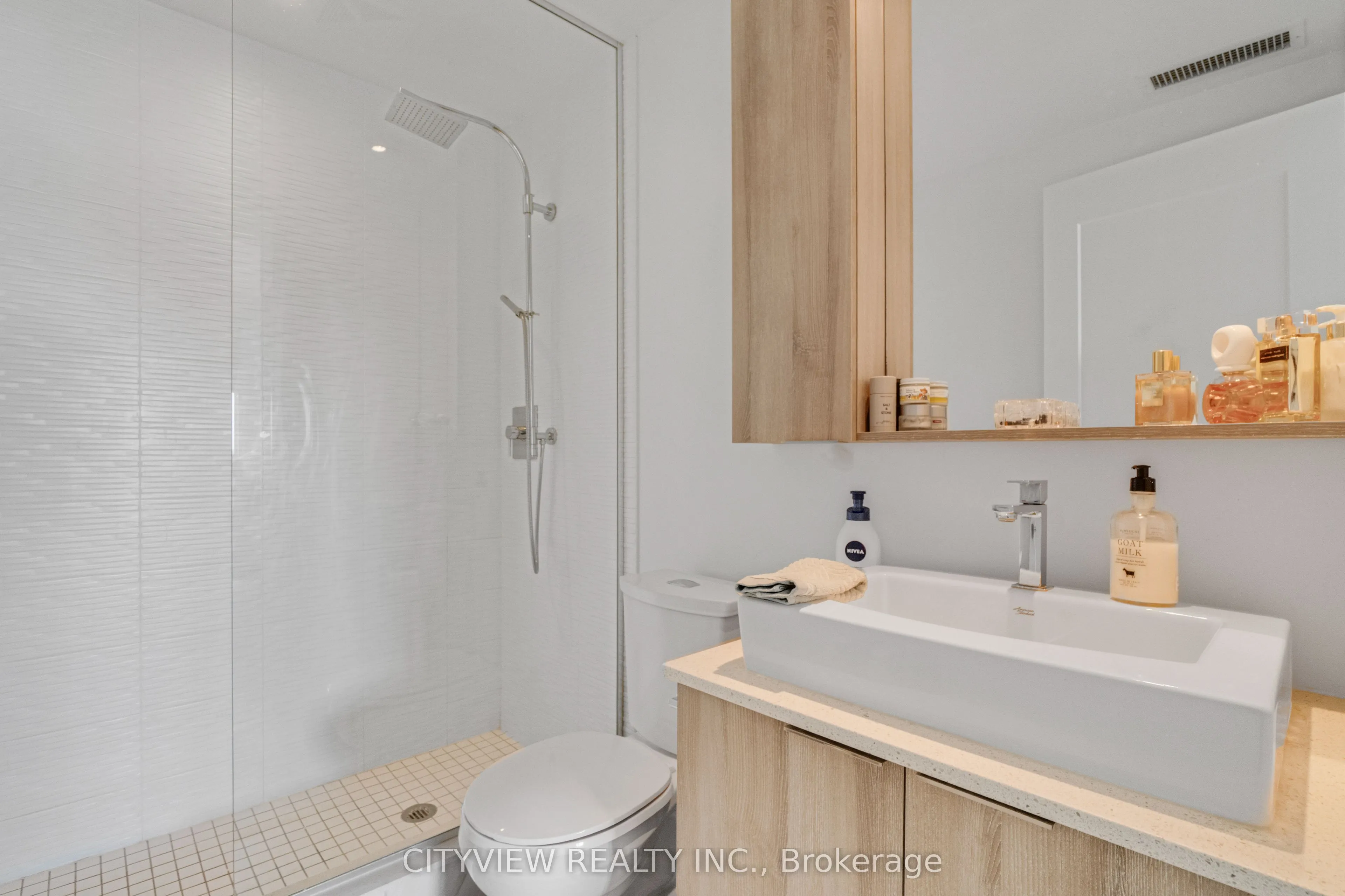 110 Marine Parade Drive, #304