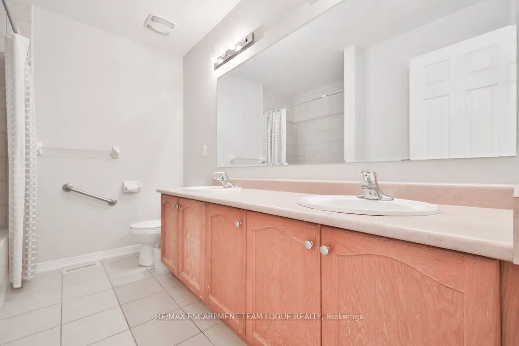 3281 Steeplechase Drive