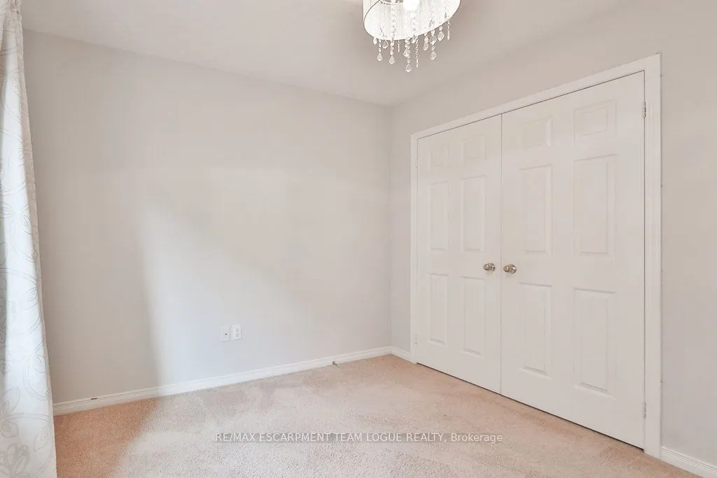 3281 Steeplechase Drive