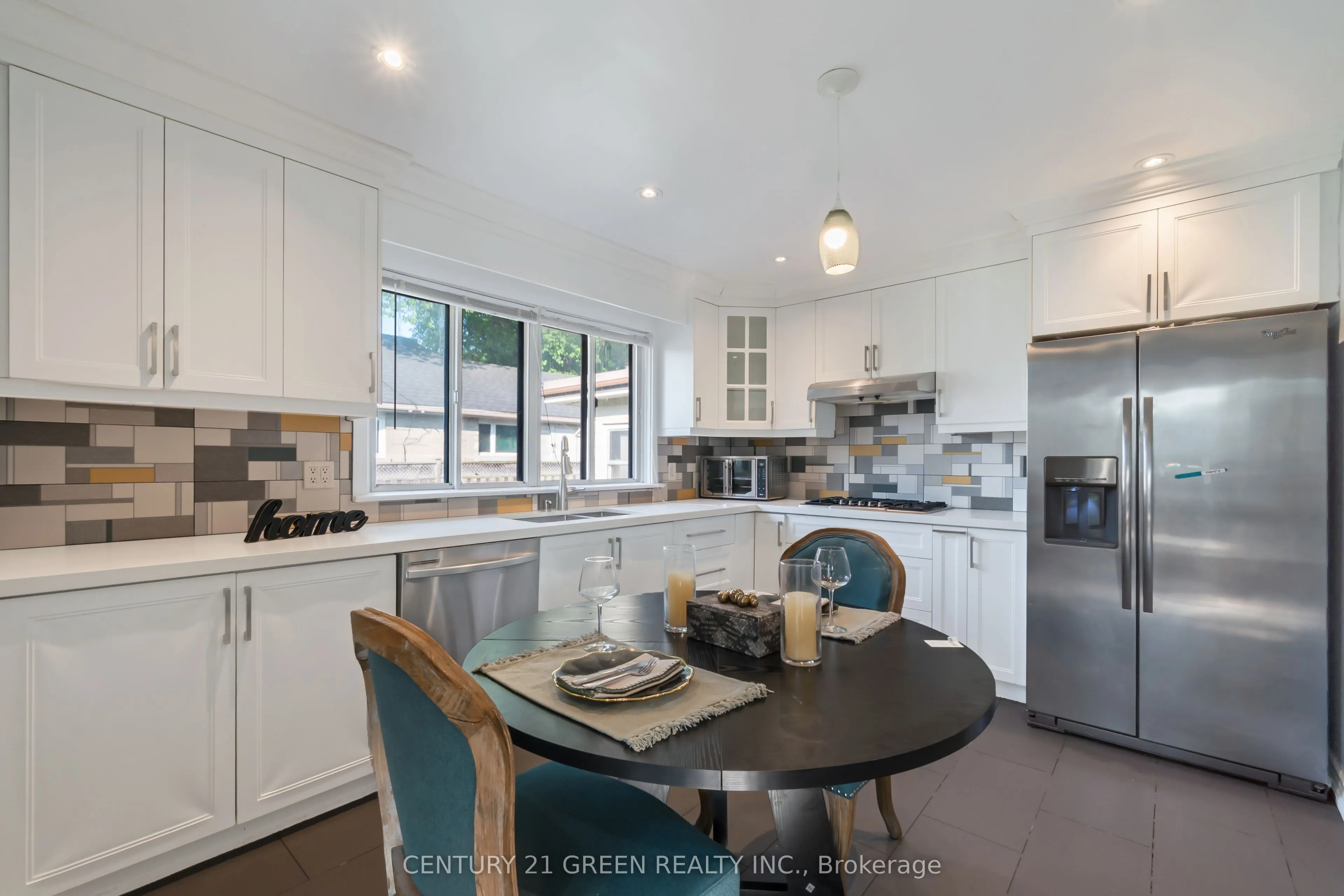 1303 Bunnell Drive N