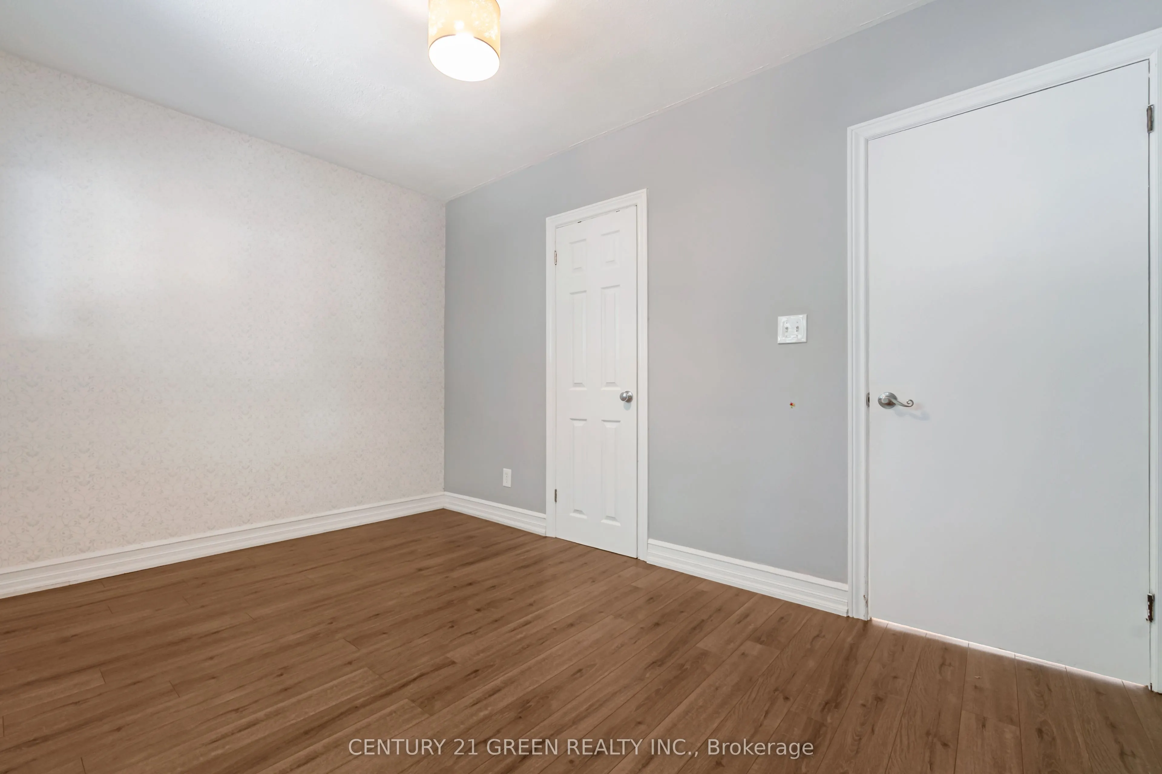 1303 Bunnell Drive N