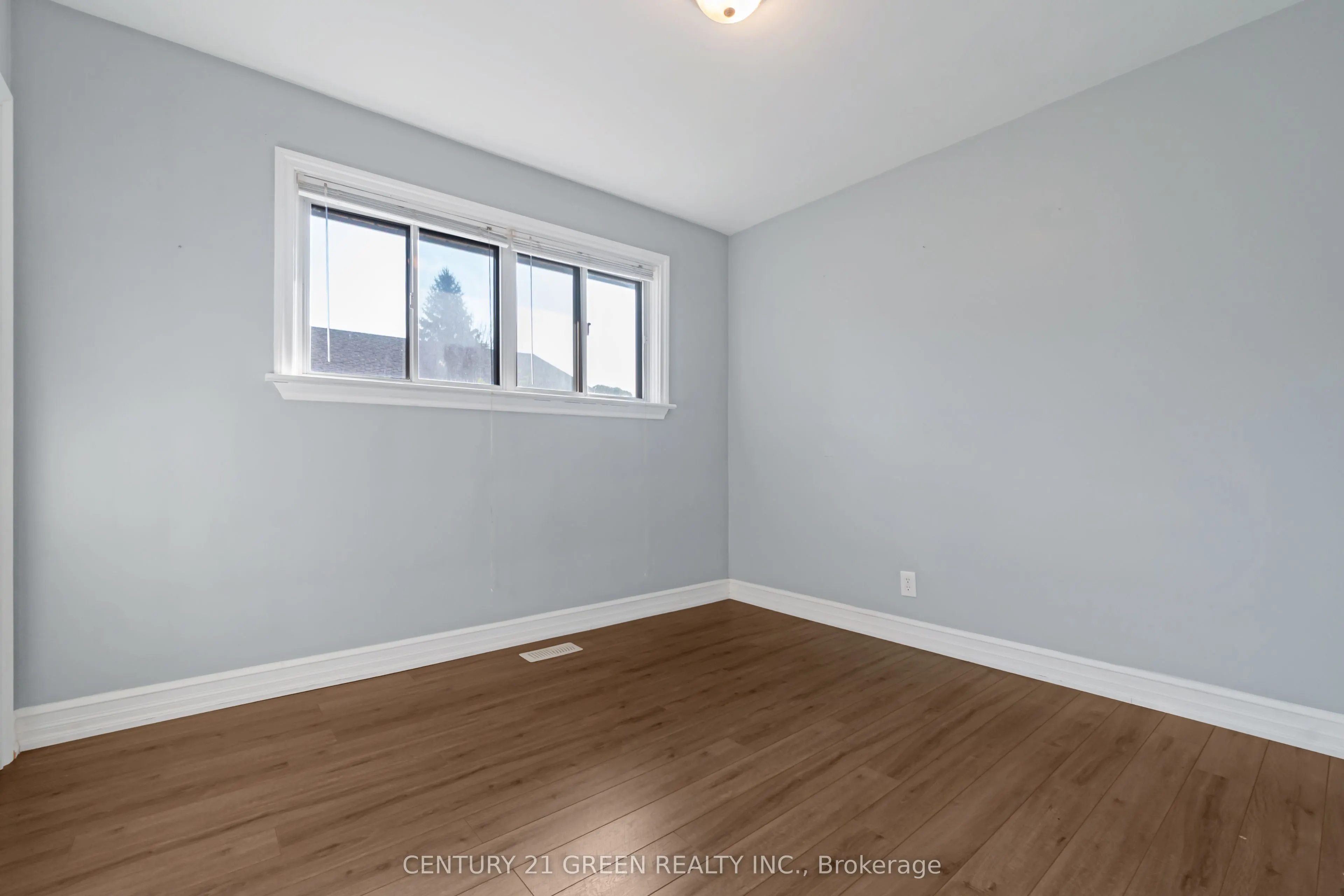 1303 Bunnell Drive N
