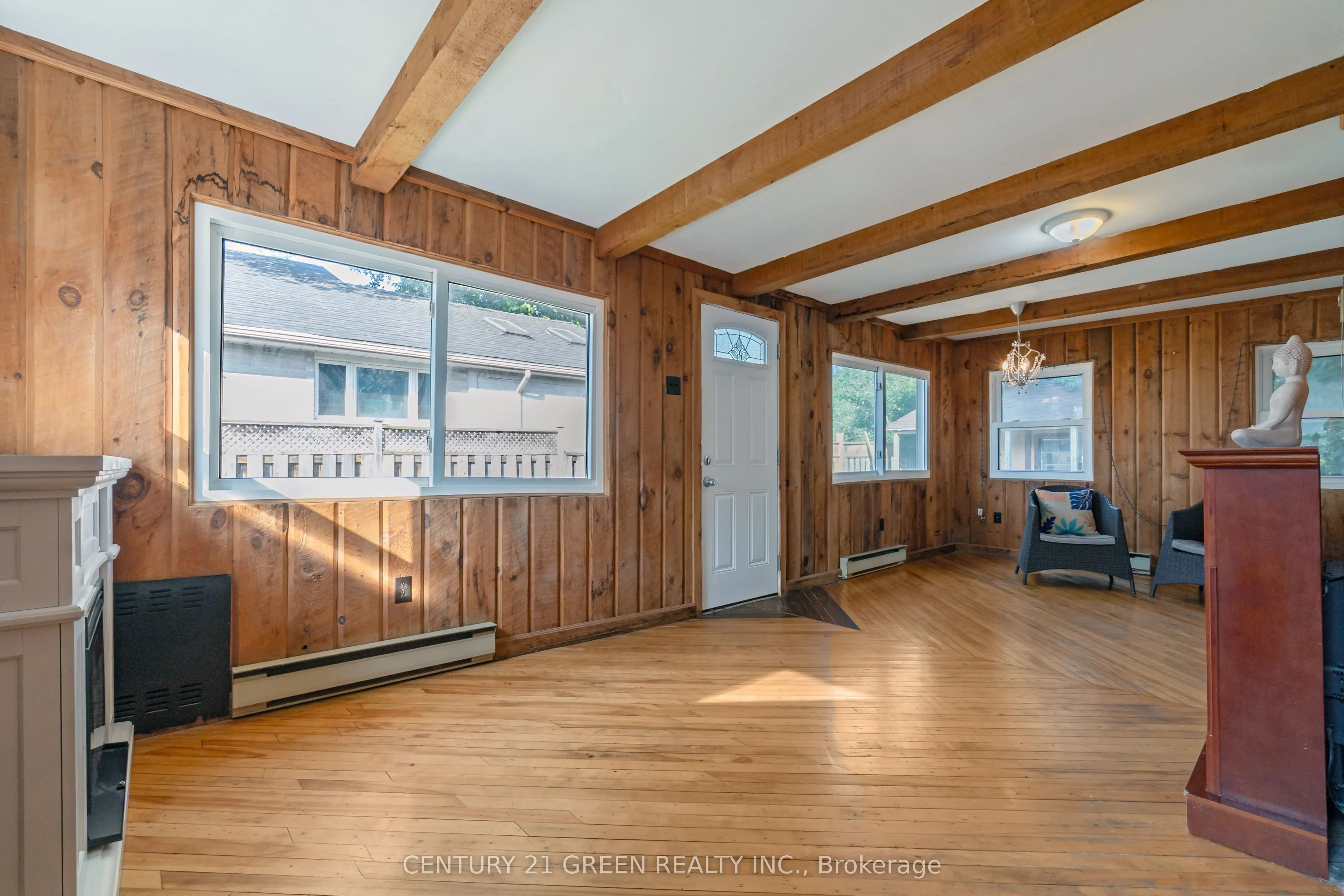 1303 Bunnell Drive N