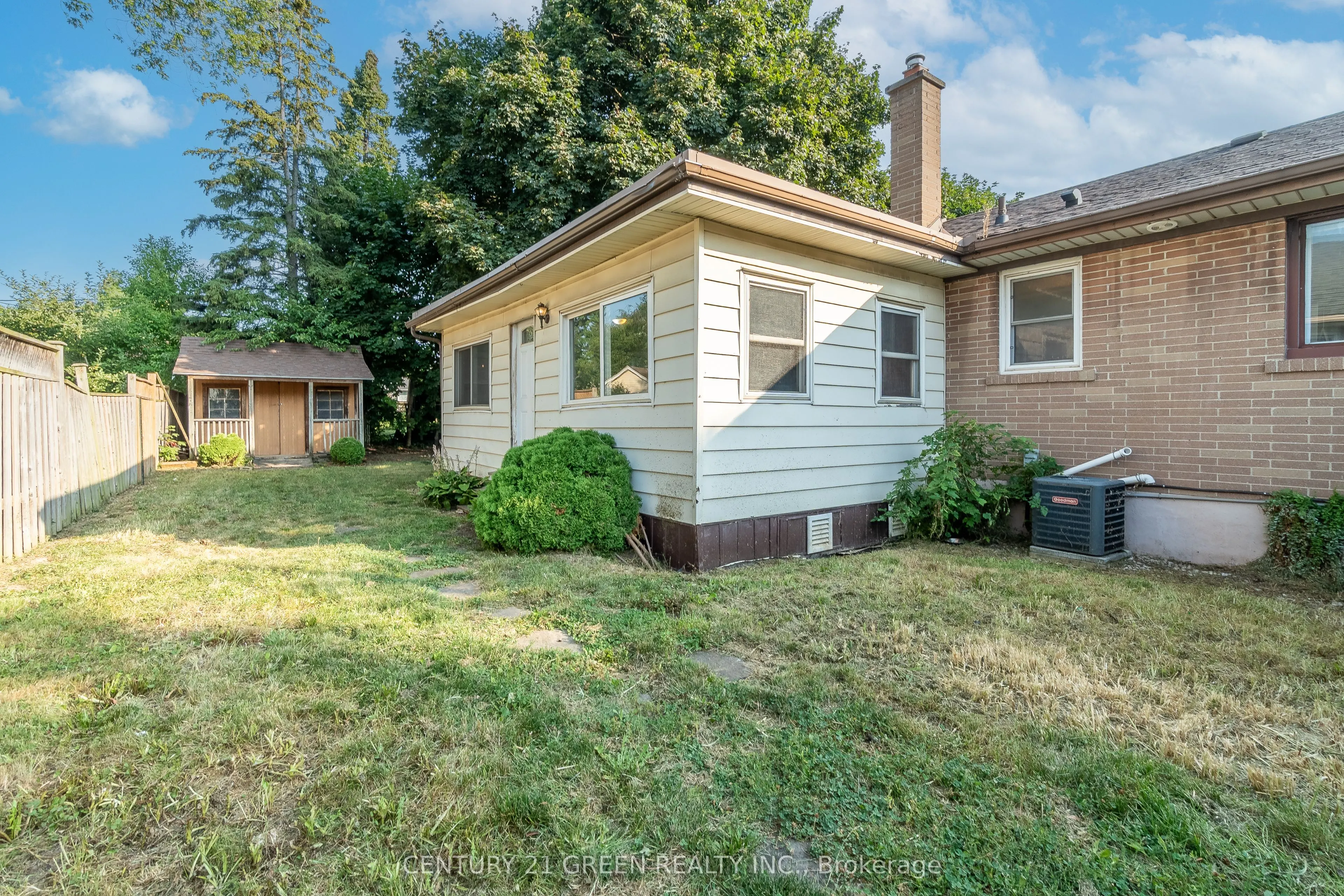 1303 Bunnell Drive N