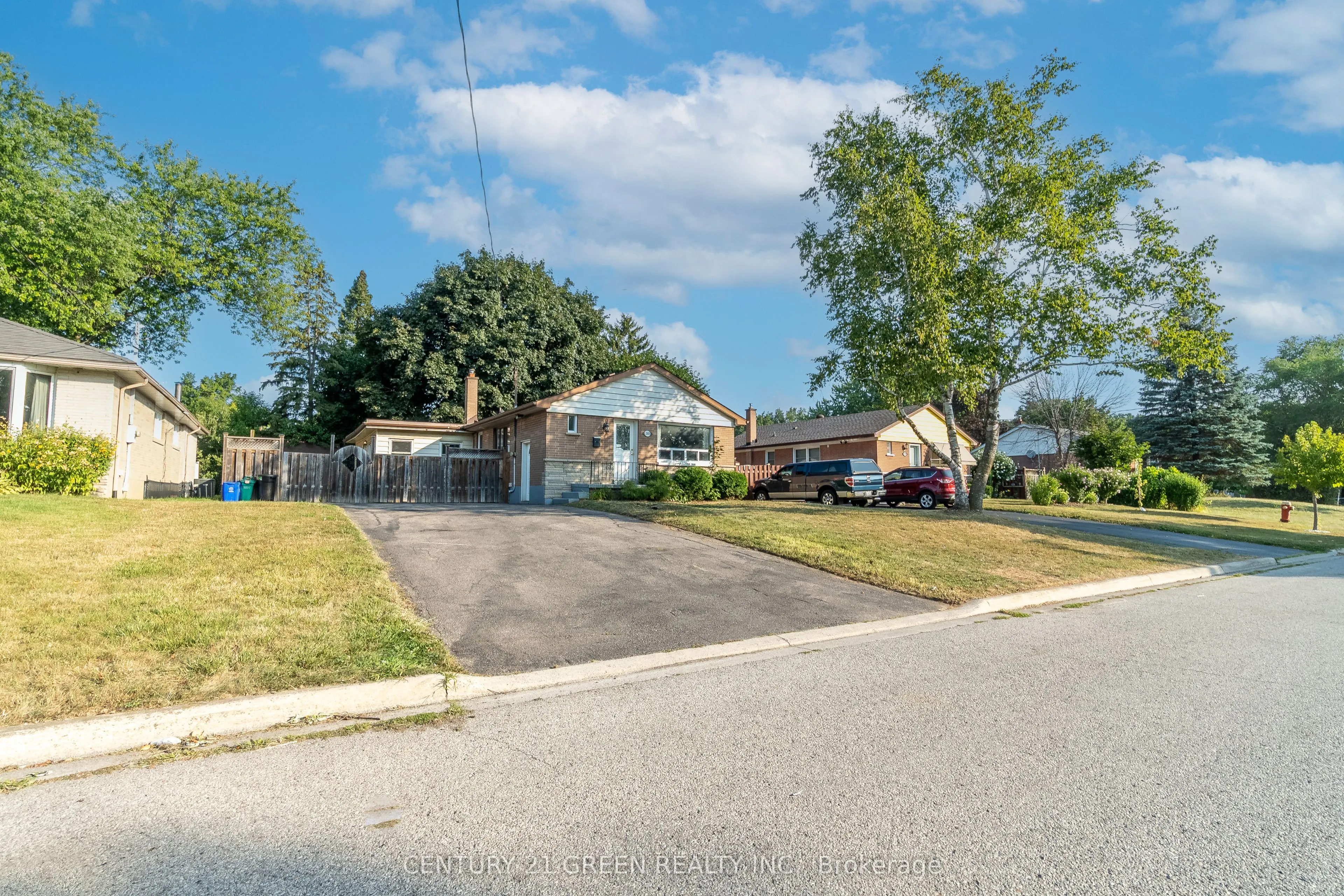 1303 Bunnell Drive N