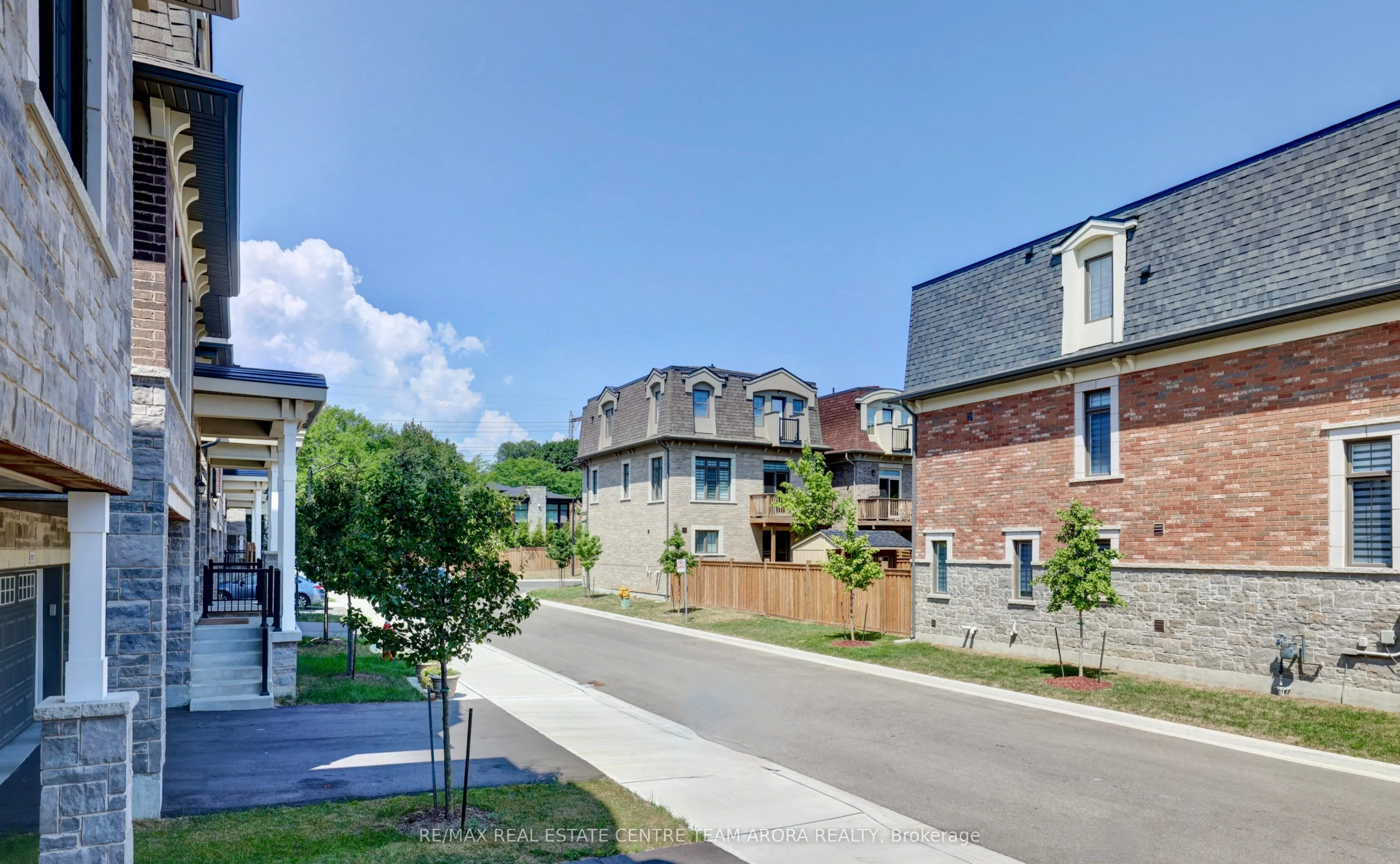 2171 Royal Gala Circle