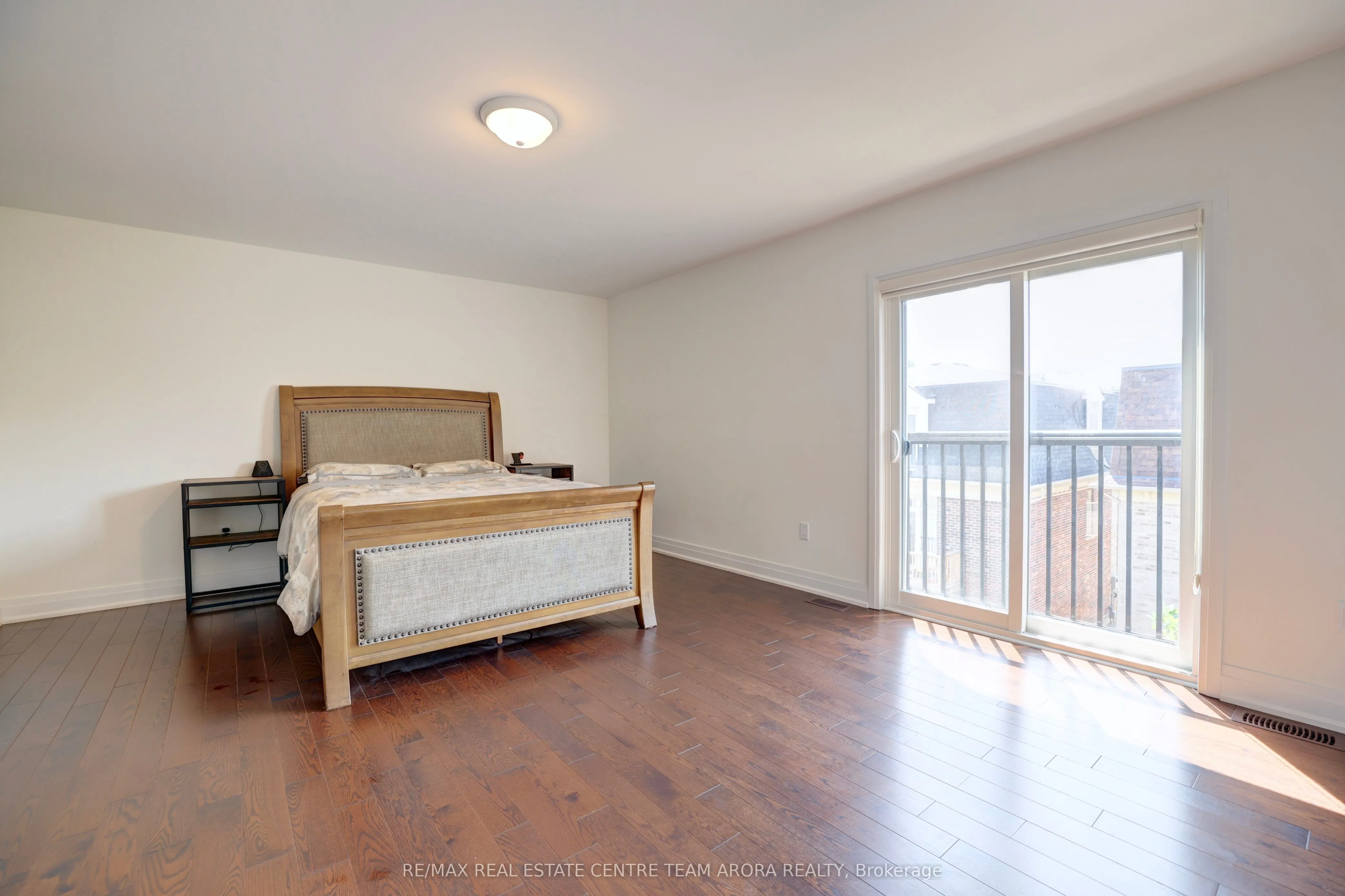2171 Royal Gala Circle
