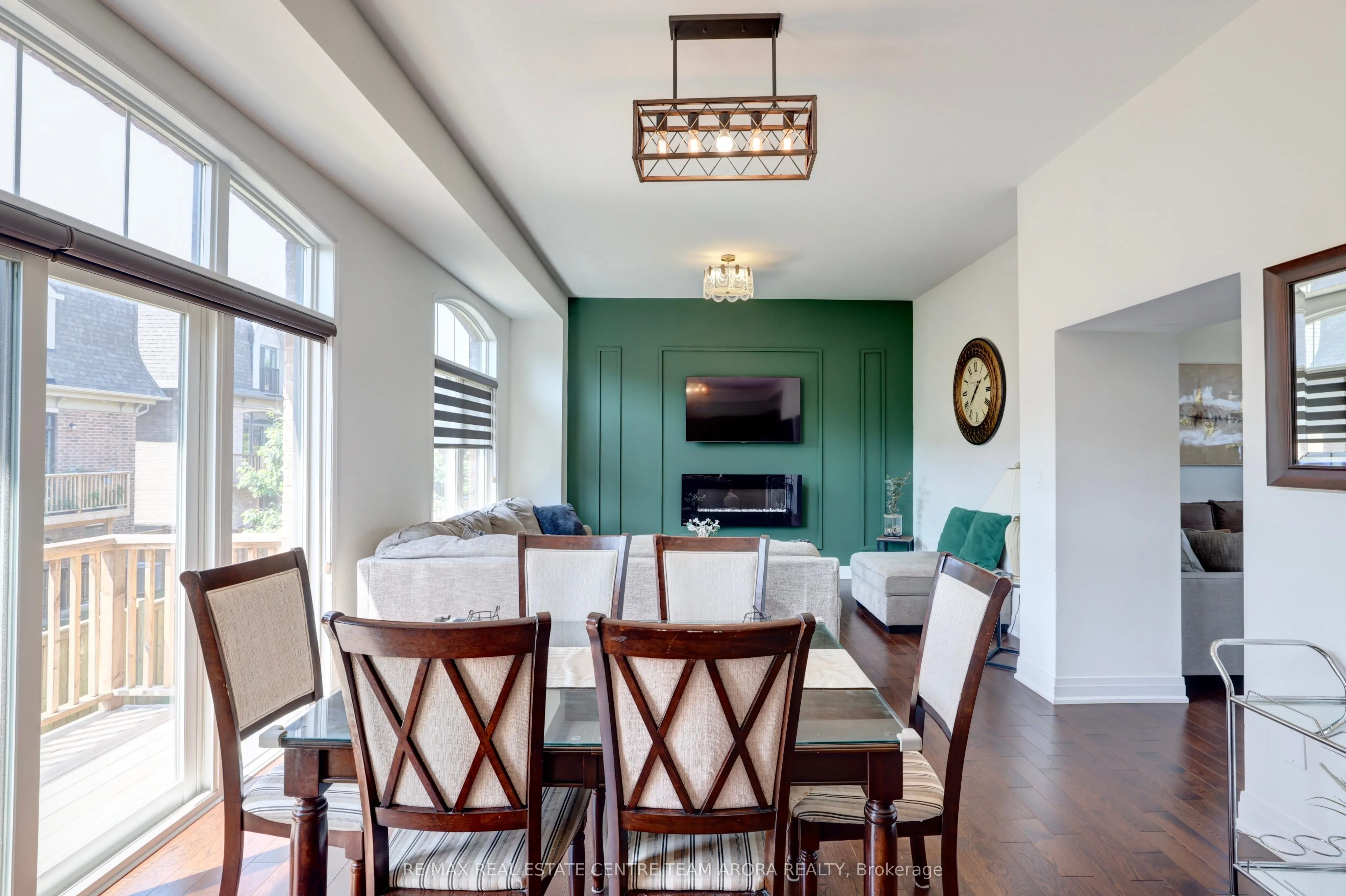 2171 Royal Gala Circle