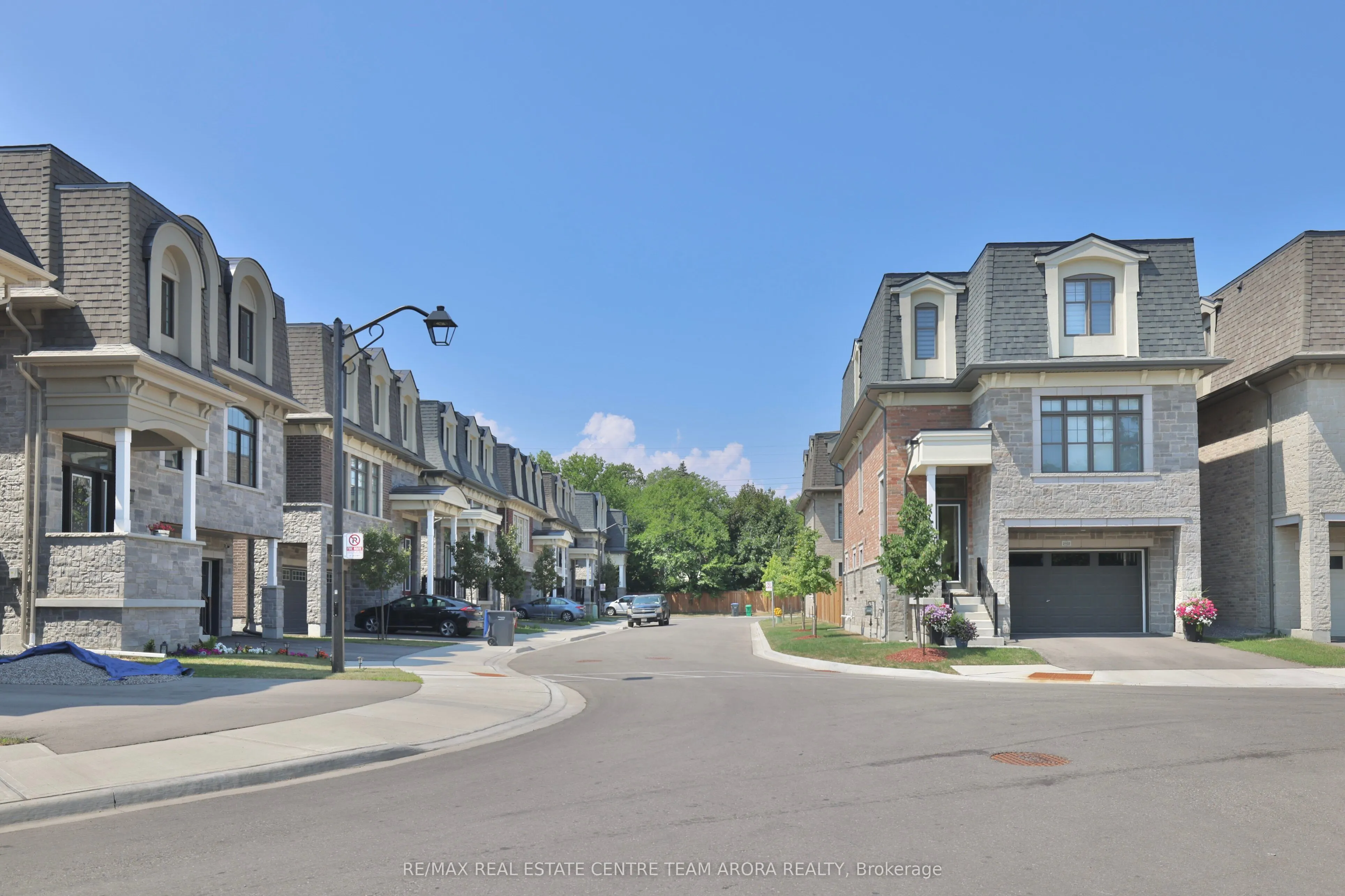 2171 Royal Gala Circle