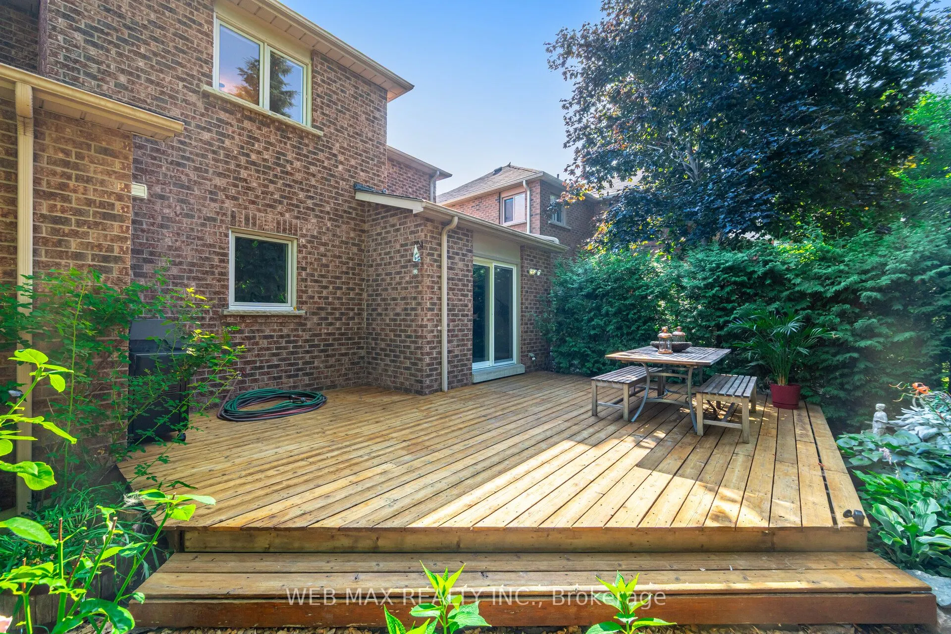 4494 Glen Erin Drive