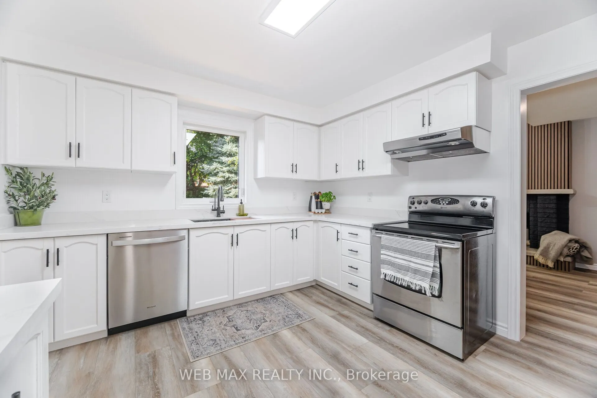 4494 Glen Erin Drive