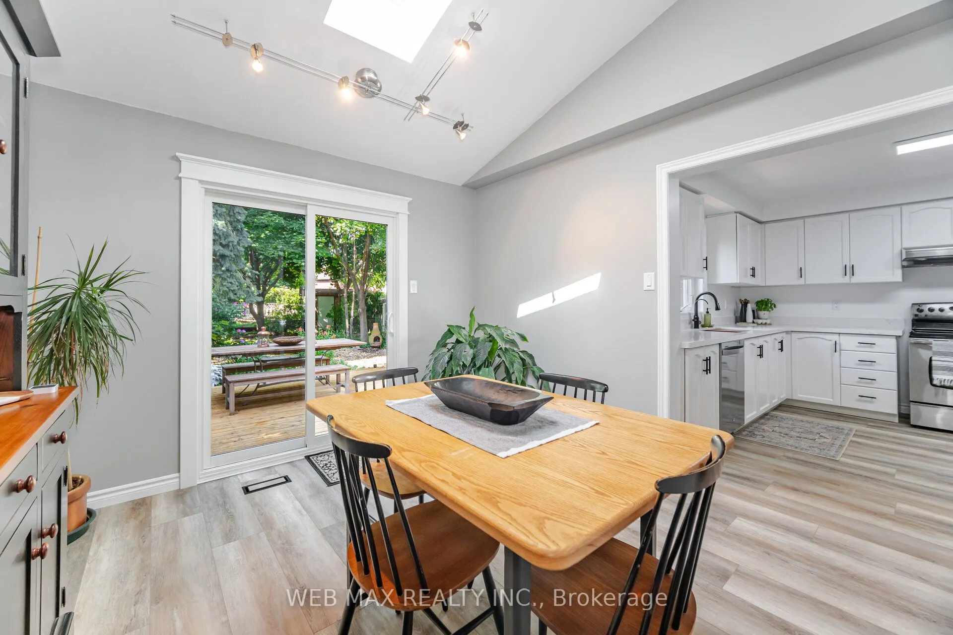4494 Glen Erin Drive